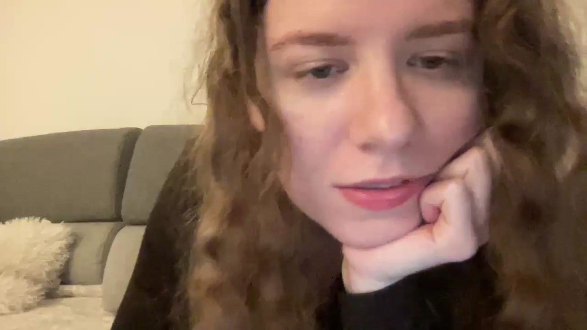 Gallery image thumbnail from BlueFlowerr's myfreecams stream on, 03/29/2026, 04:42 image 17 of 20