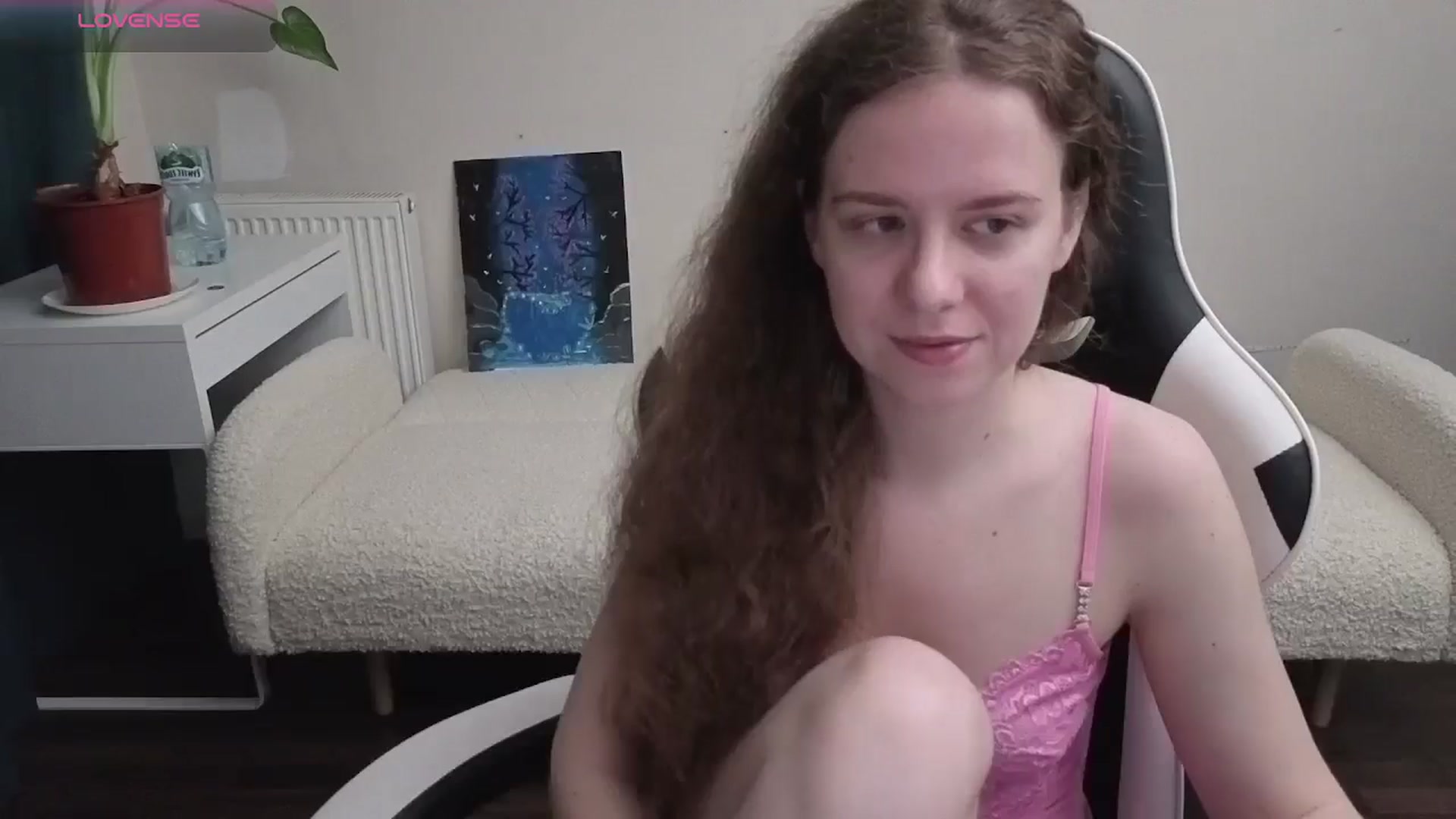 Gallery image thumbnail from BlueFlowerr's myfreecams stream on, 03/30/2026, 18:59 image 13 of 20
