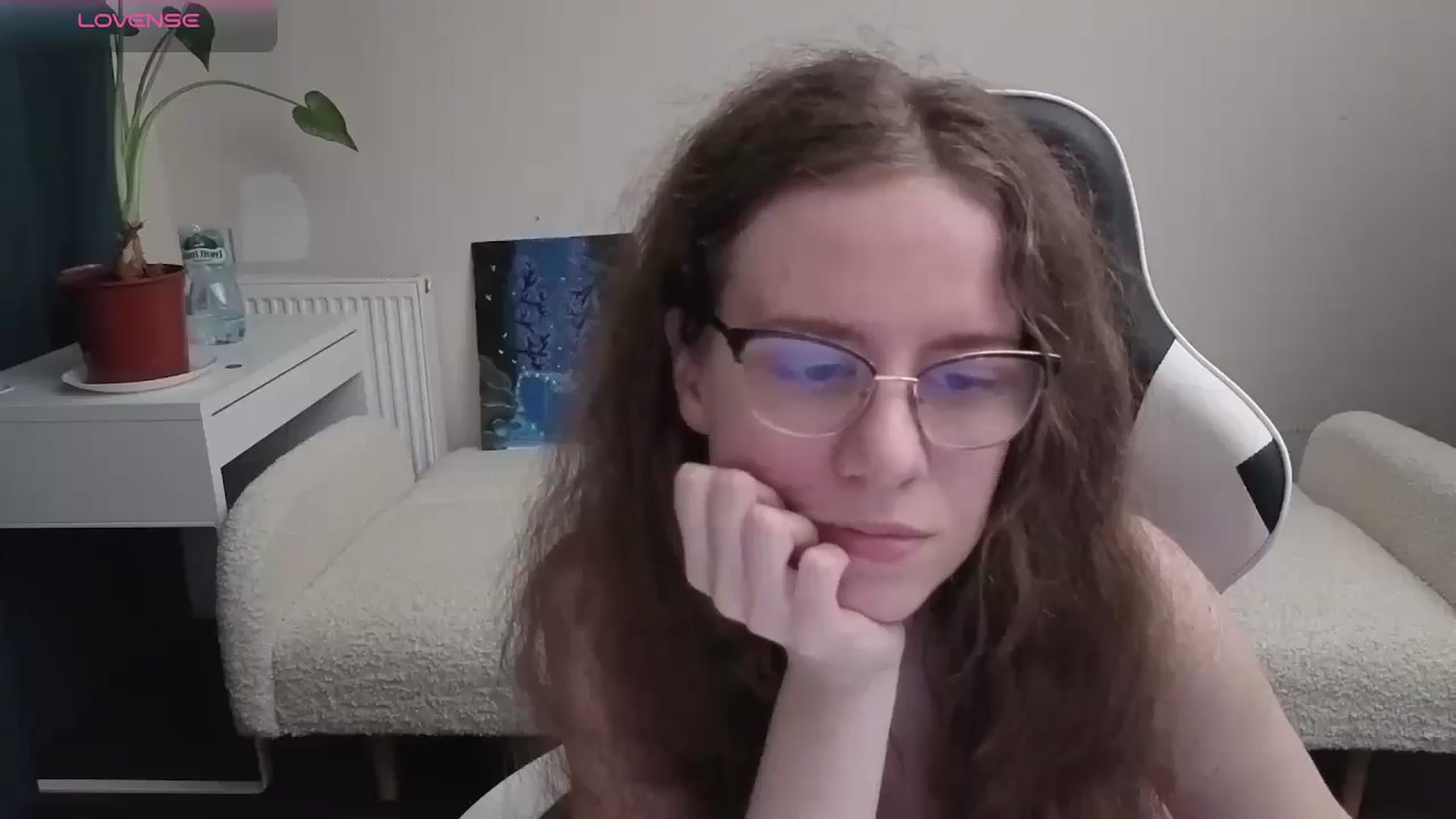 Gallery image thumbnail from BlueFlowerr's myfreecams stream on, 03/30/2026, 21:11 image 2 of 20