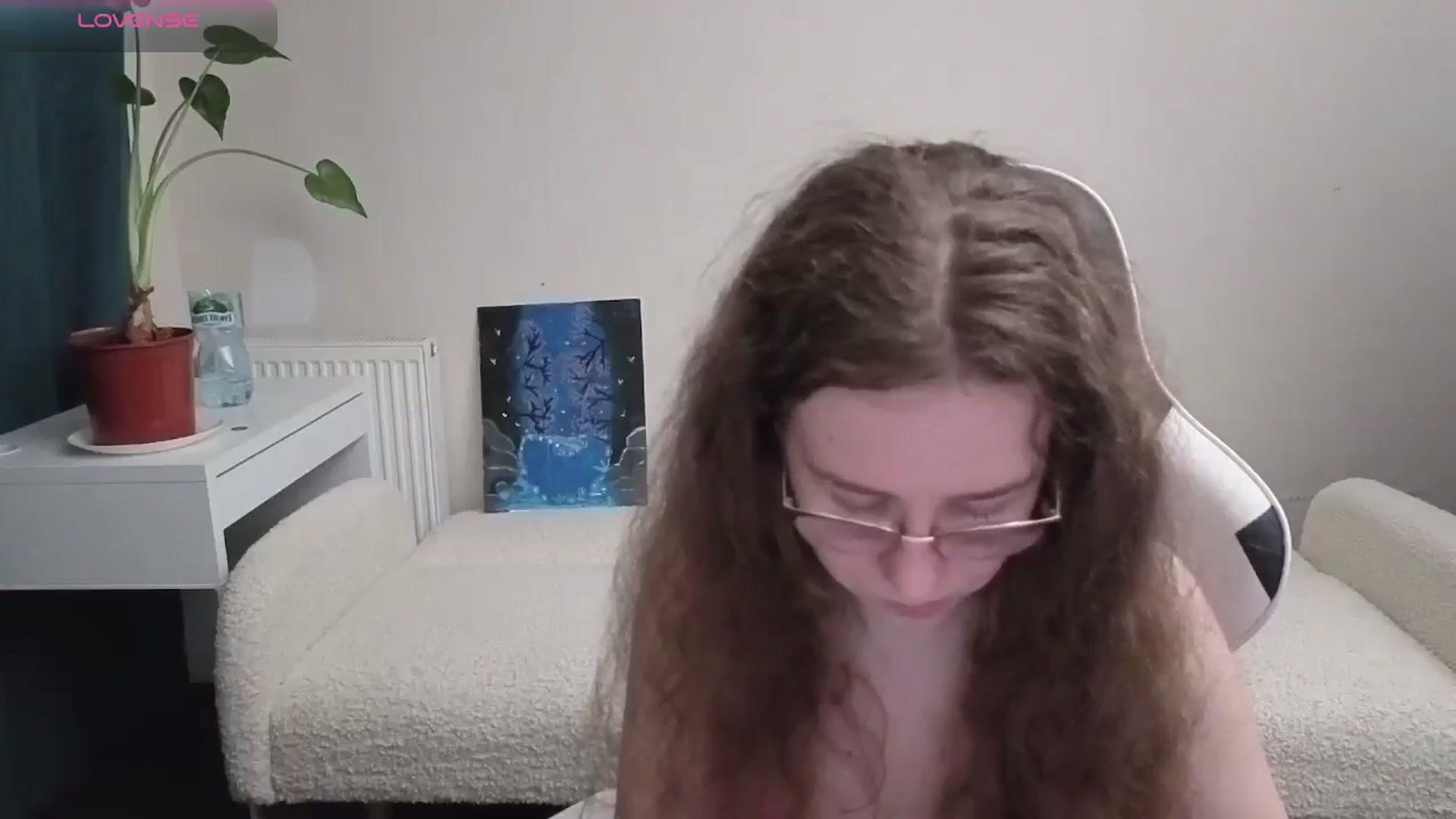 Gallery image thumbnail from BlueFlowerr's myfreecams stream on, 03/30/2026, 21:11 image 8 of 20
