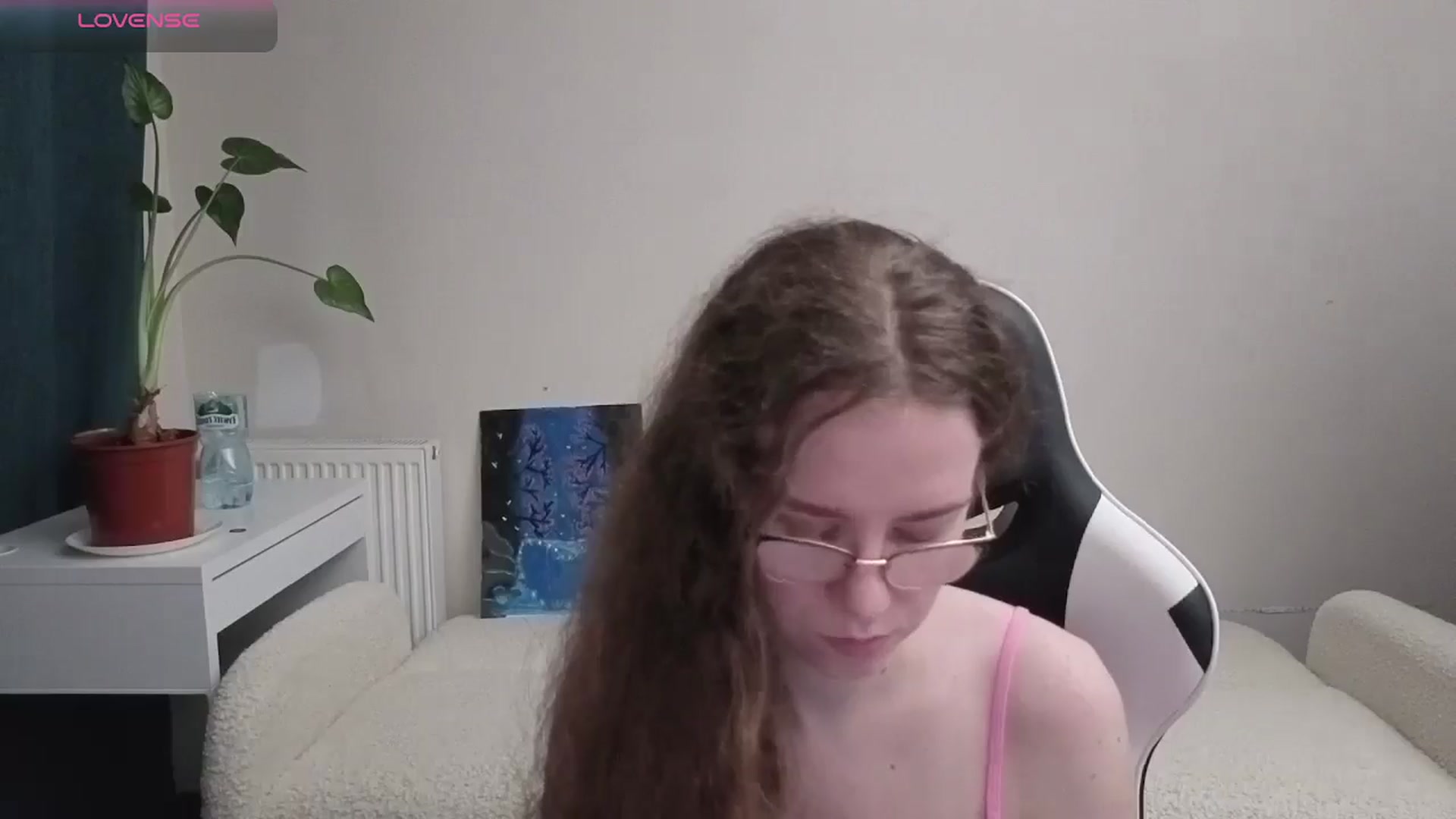 Gallery image thumbnail from BlueFlowerr's myfreecams stream on, 03/30/2026, 21:50 image 6 of 20