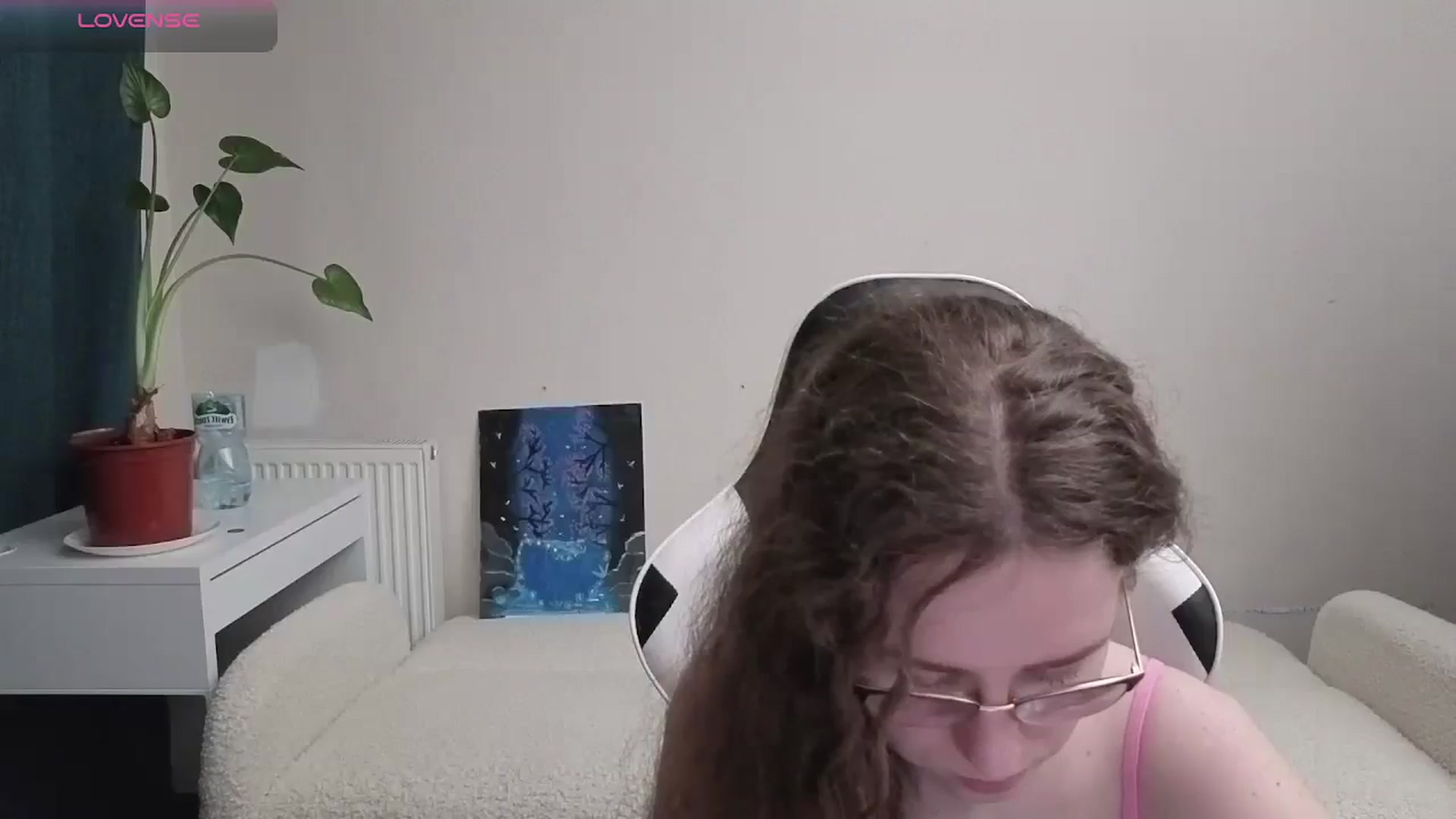 Gallery image thumbnail from BlueFlowerr's myfreecams stream on, 03/30/2026, 21:50 image 8 of 20
