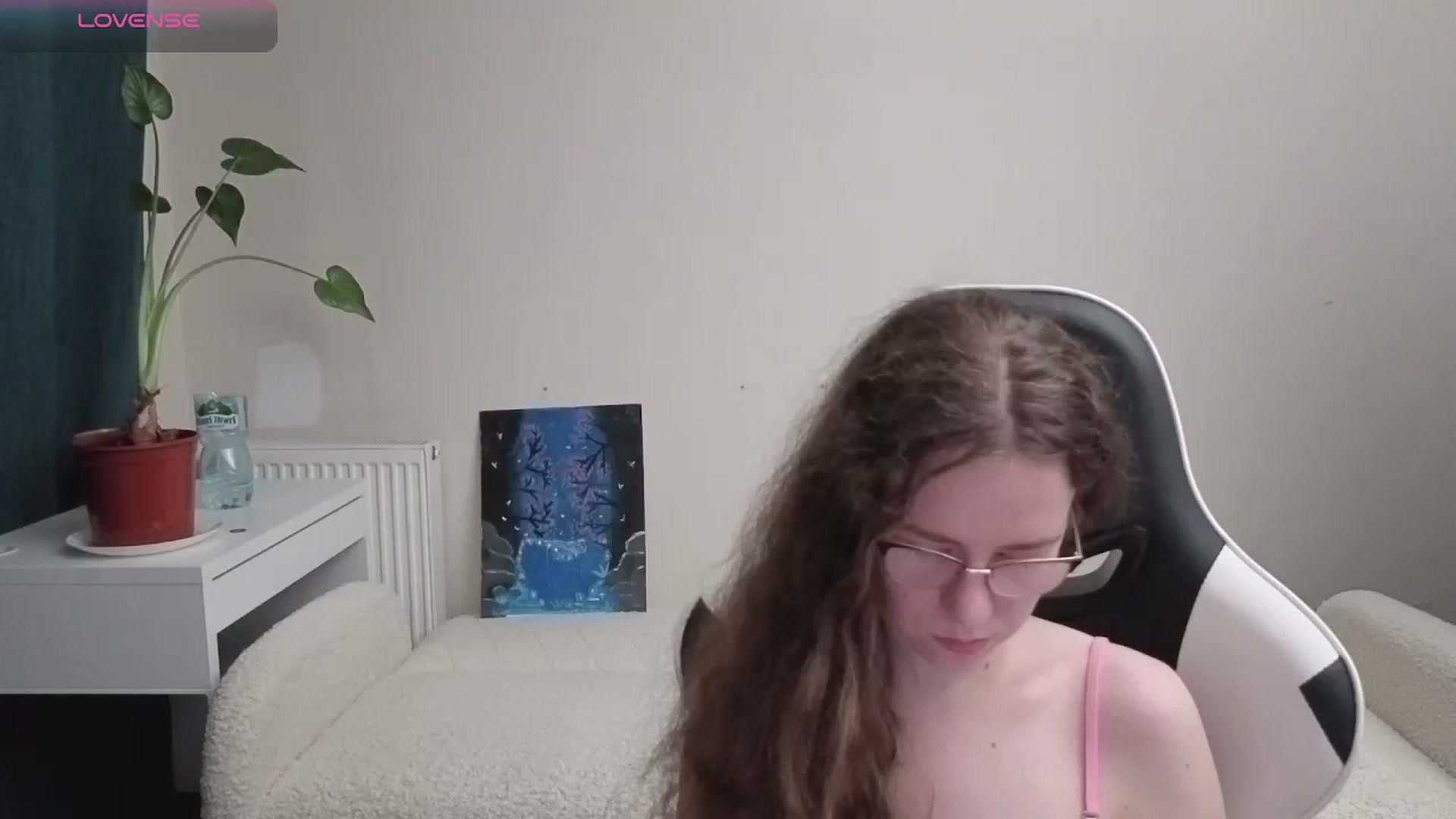 Gallery image thumbnail from BlueFlowerr's myfreecams stream on, 03/30/2026, 21:50 image 10 of 20