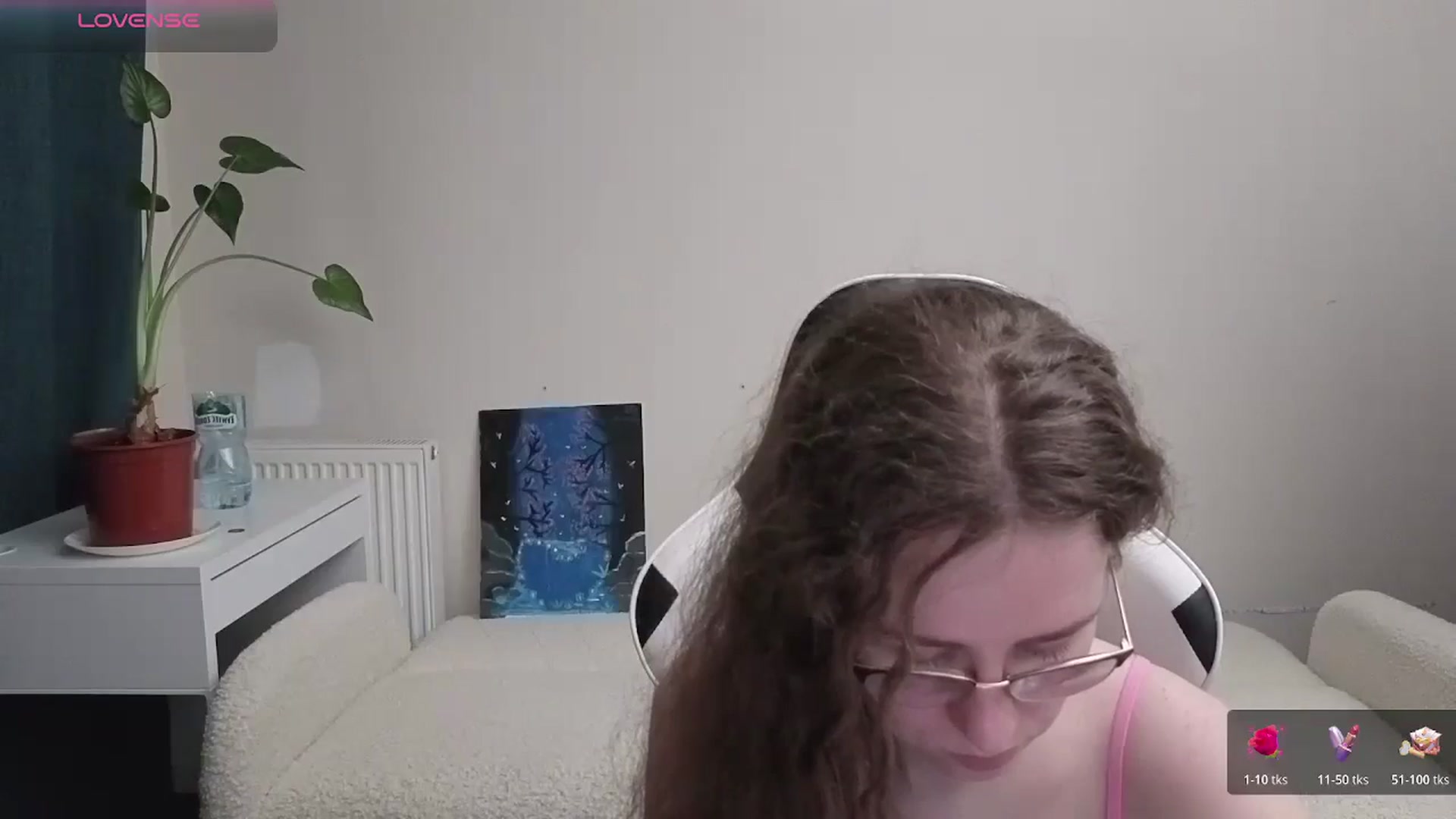 Gallery image thumbnail from BlueFlowerr's myfreecams stream on, 03/30/2026, 21:50 image 9 of 20