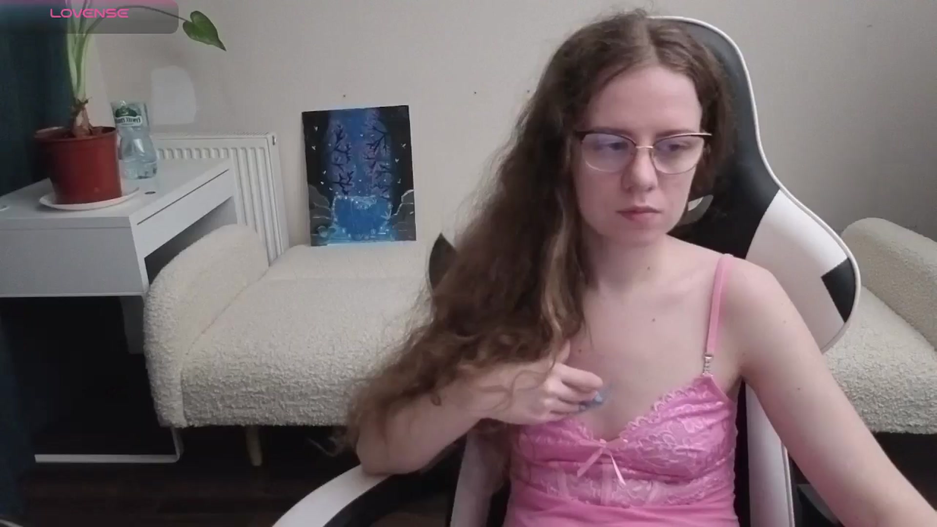 Gallery image thumbnail from BlueFlowerr's myfreecams stream on, 03/30/2026, 21:50 image 12 of 20