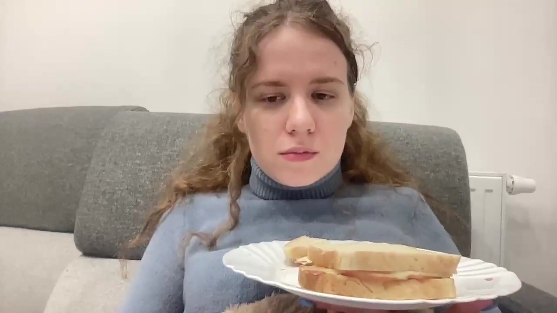 Gallery image thumbnail from BlueFlowerr's myfreecams stream on, 03/31/2026, 23:18 image 3 of 20