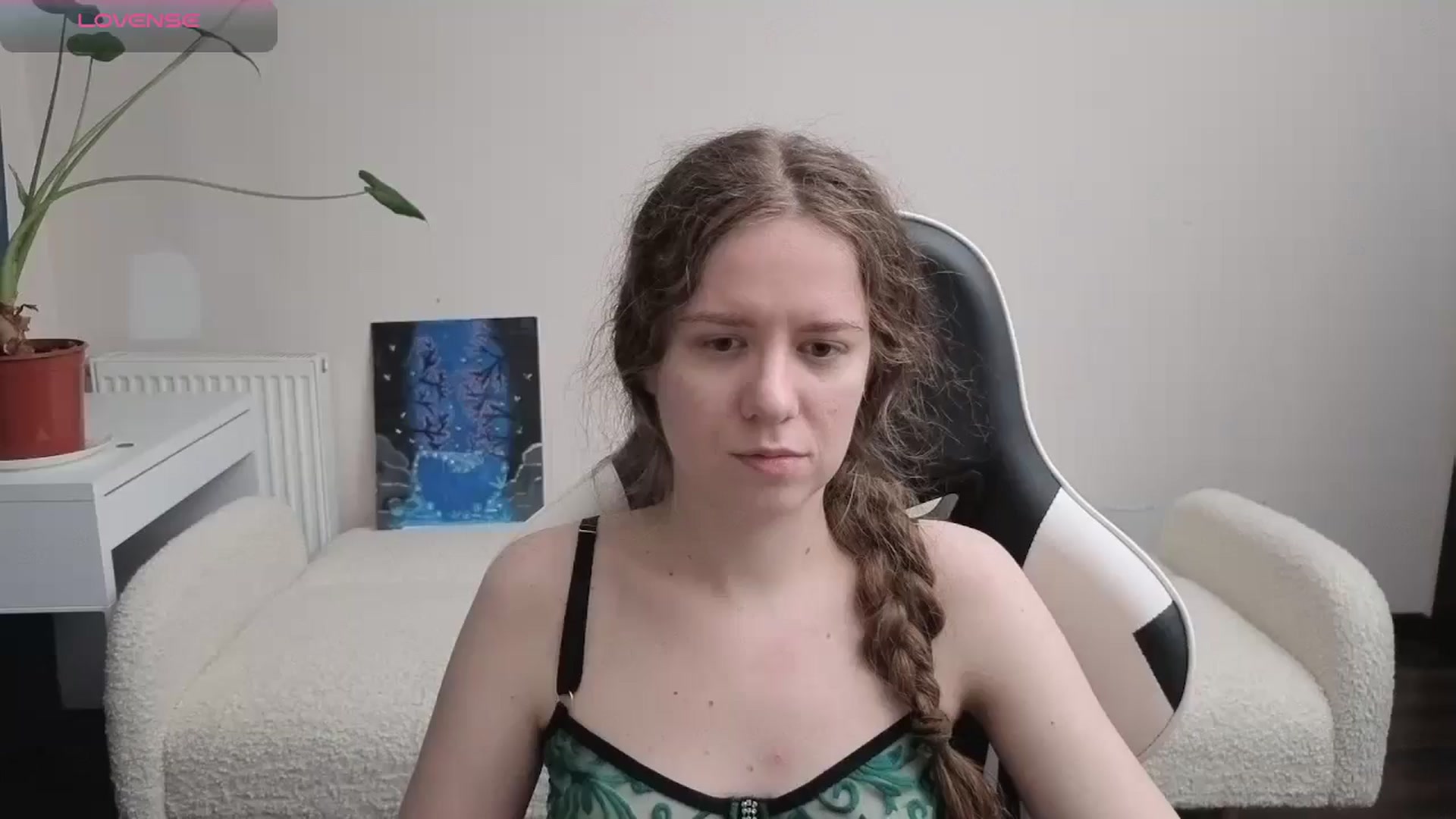 Gallery image thumbnail from BlueFlowerr's myfreecams stream on, 04/01/2026, 18:27 image 20 of 20