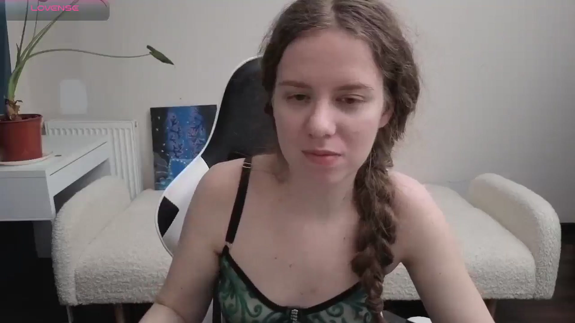 Gallery image thumbnail from BlueFlowerr's myfreecams stream on, 04/01/2026, 21:26 image 5 of 20