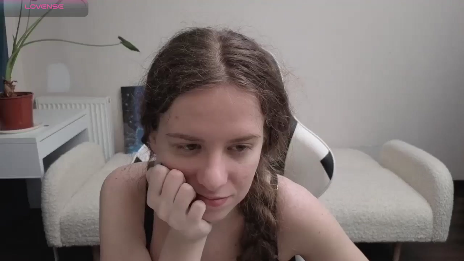 Gallery image thumbnail from BlueFlowerr's myfreecams stream on, 04/01/2026, 21:26 image 7 of 20