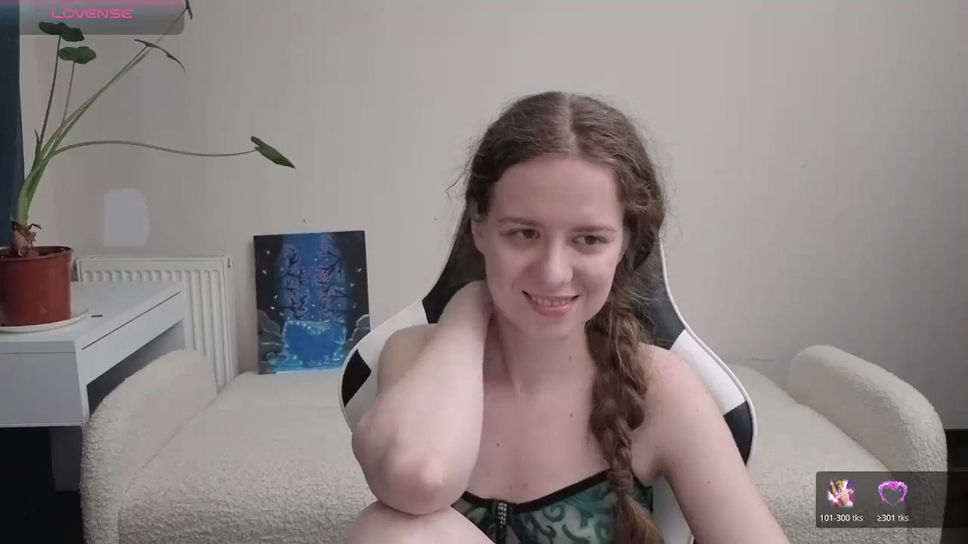 Gallery image thumbnail from BlueFlowerr's myfreecams stream on, 04/01/2026, 22:59 image 19 of 20
