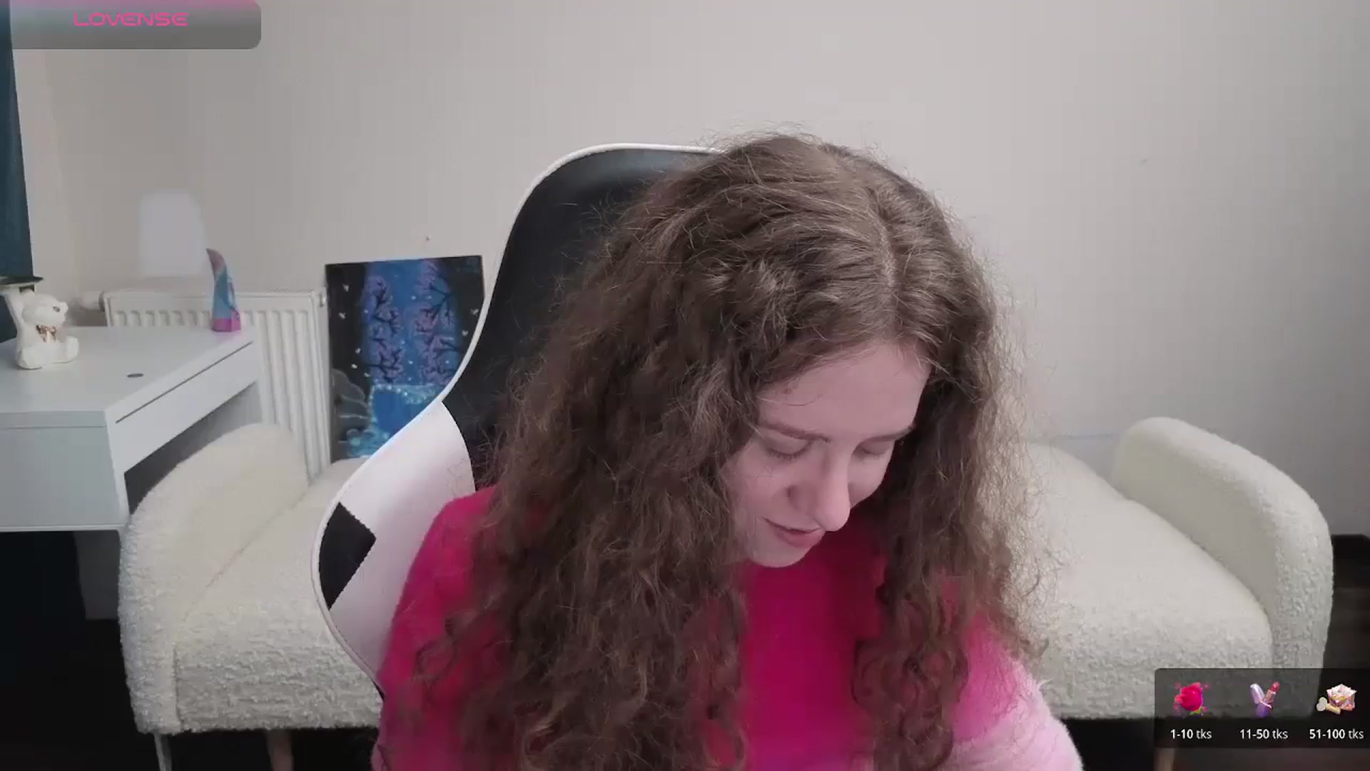 Gallery image thumbnail from BlueFlowerr's myfreecams stream on, 04/03/2026, 17:17 image 7 of 20