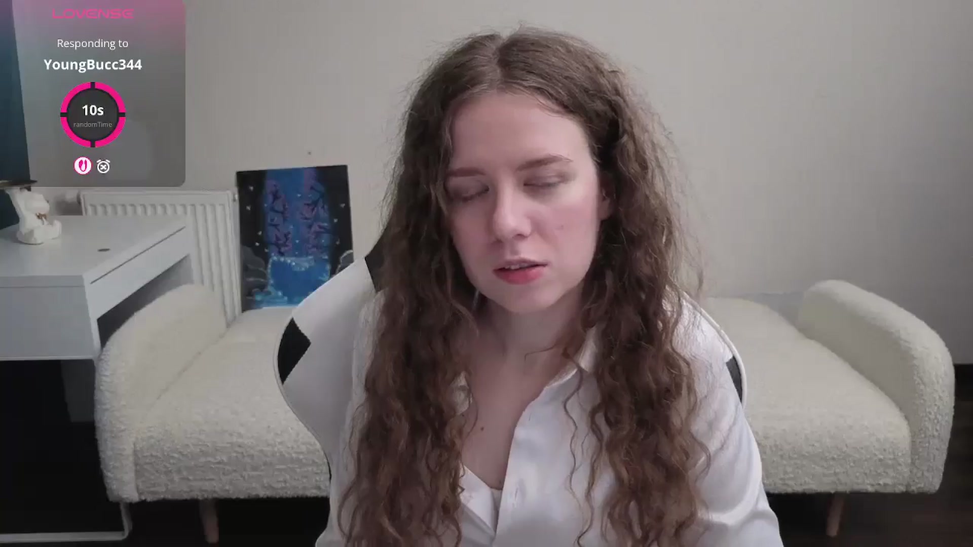 Gallery image thumbnail from BlueFlowerr's myfreecams stream on, 04/04/2026, 17:07 image 14 of 20