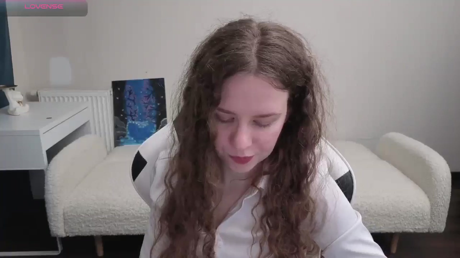 Gallery image thumbnail from BlueFlowerr's myfreecams stream on, 04/04/2026, 17:07 image 4 of 20
