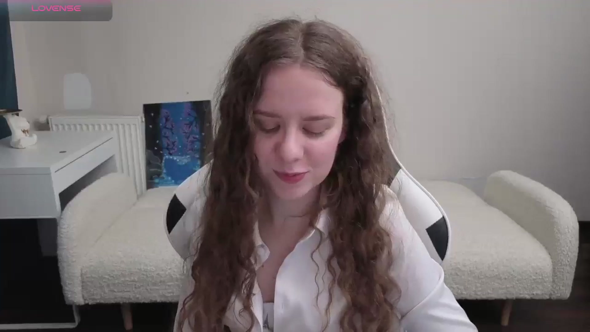 Gallery image thumbnail from BlueFlowerr's myfreecams stream on, 04/04/2026, 17:07 image 7 of 20