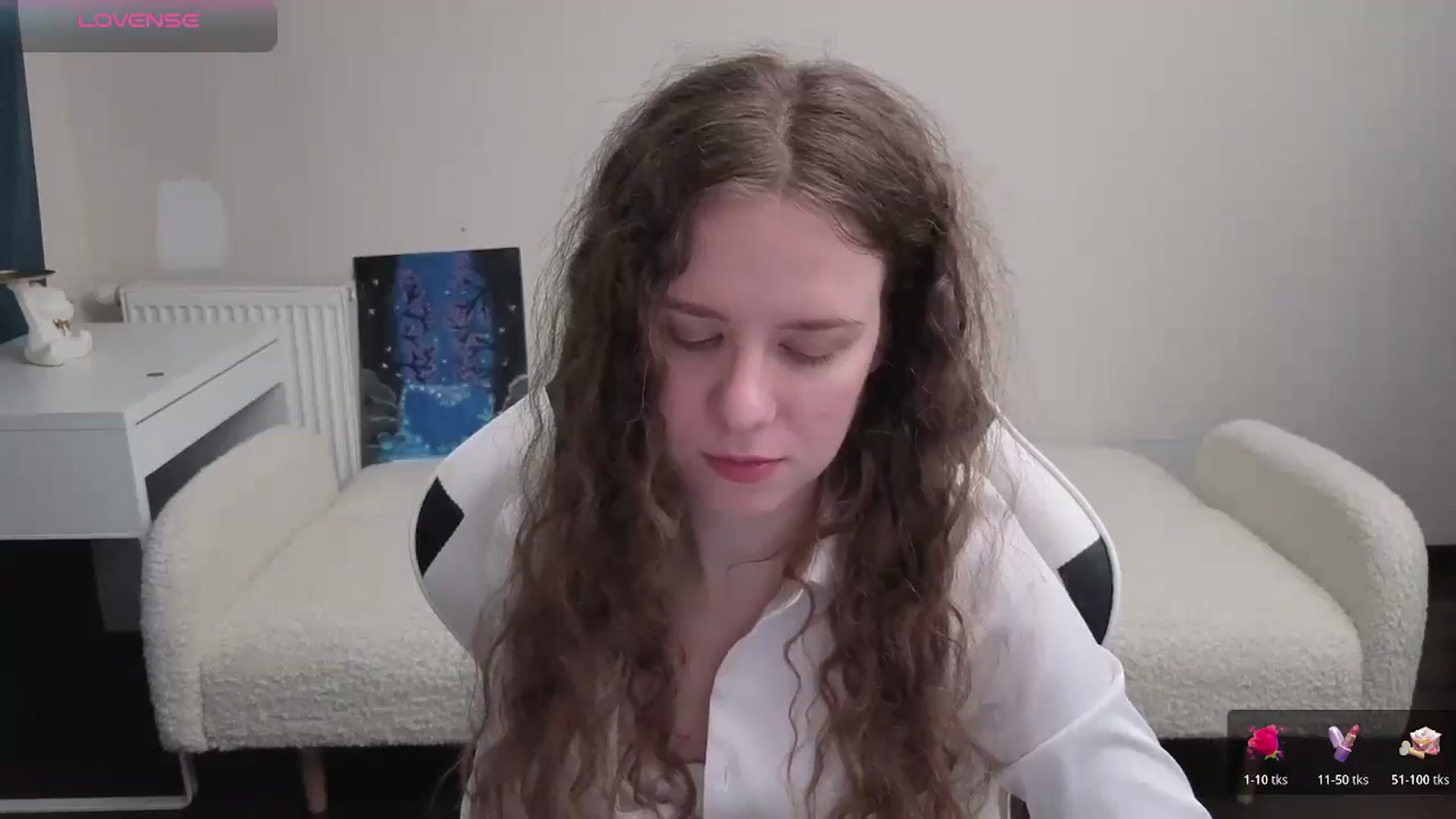Gallery image thumbnail from BlueFlowerr's myfreecams stream on, 04/04/2026, 17:07 image 11 of 20
