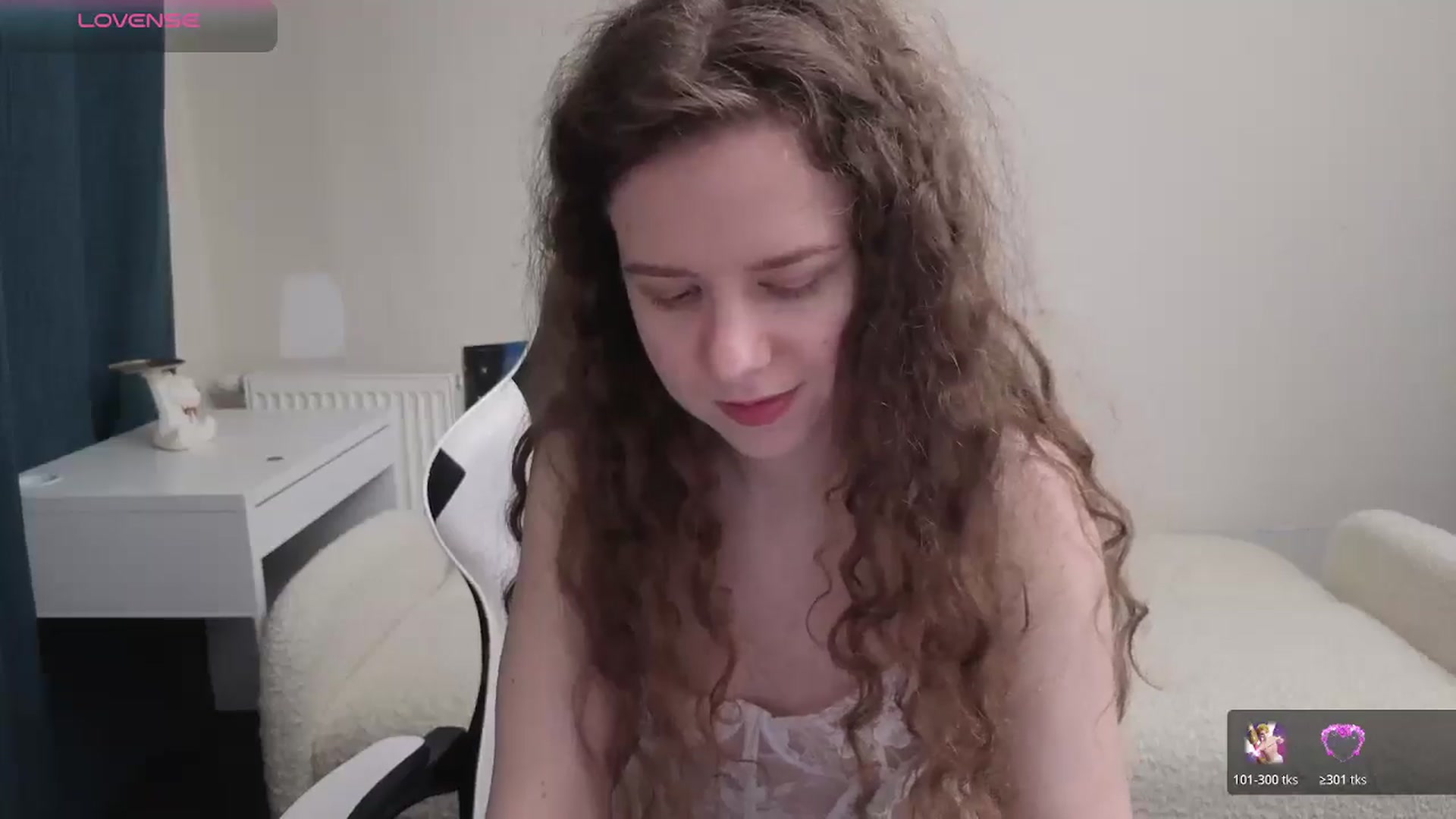 Gallery image thumbnail from BlueFlowerr's myfreecams stream on, 04/04/2026, 21:22 image 20 of 20