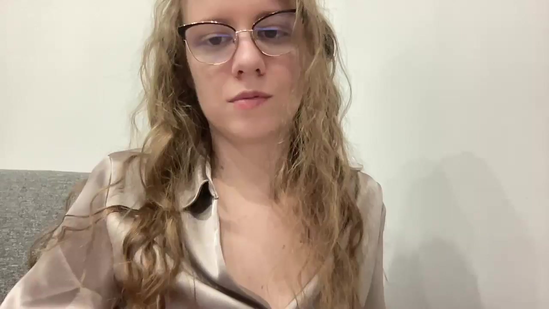 Gallery image thumbnail from BlueFlowerr's myfreecams stream on, 04/05/2026, 19:26 image 12 of 20