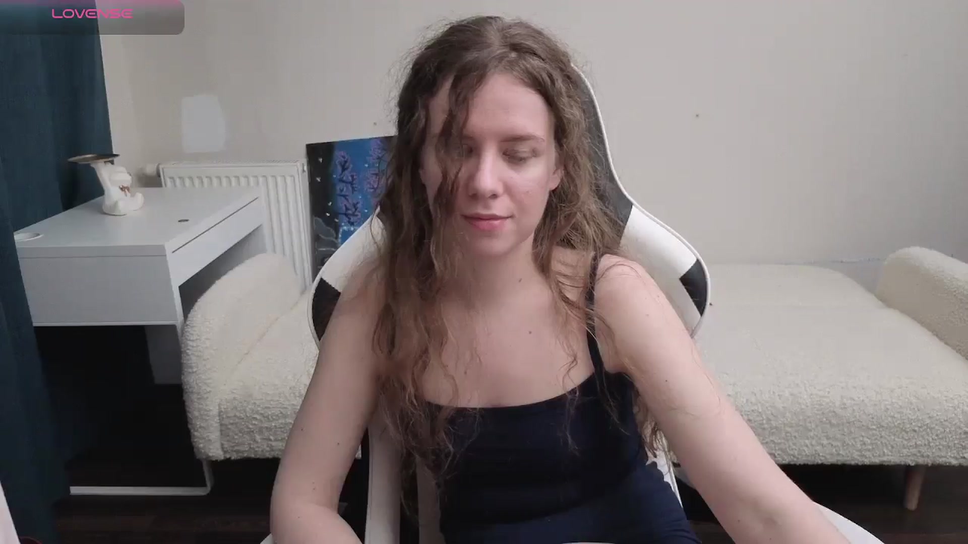 Gallery image thumbnail from BlueFlowerr's myfreecams stream on, 04/06/2026, 18:48 image 11 of 20