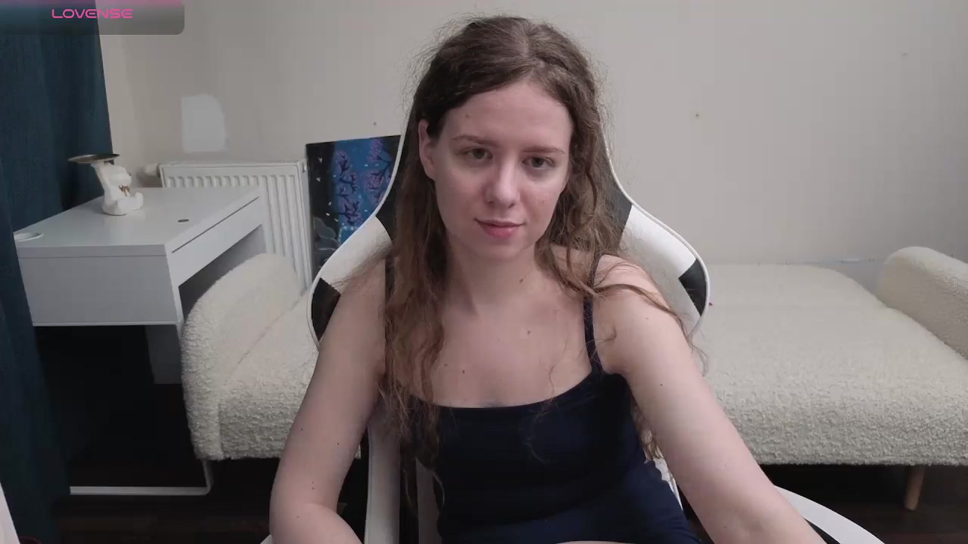 Gallery image thumbnail from BlueFlowerr's myfreecams stream on, 04/06/2026, 18:48 image 6 of 20