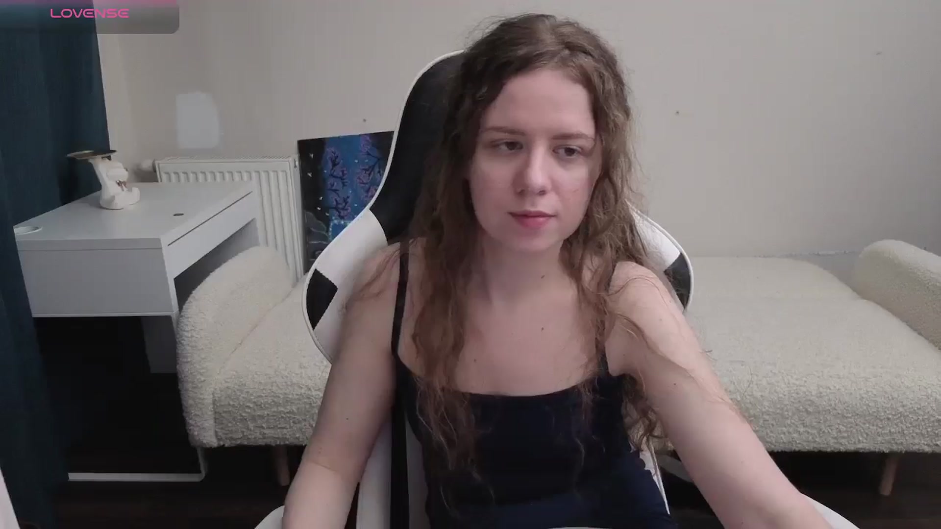 Gallery image thumbnail from BlueFlowerr's myfreecams stream on, 04/06/2026, 18:48 image 20 of 20