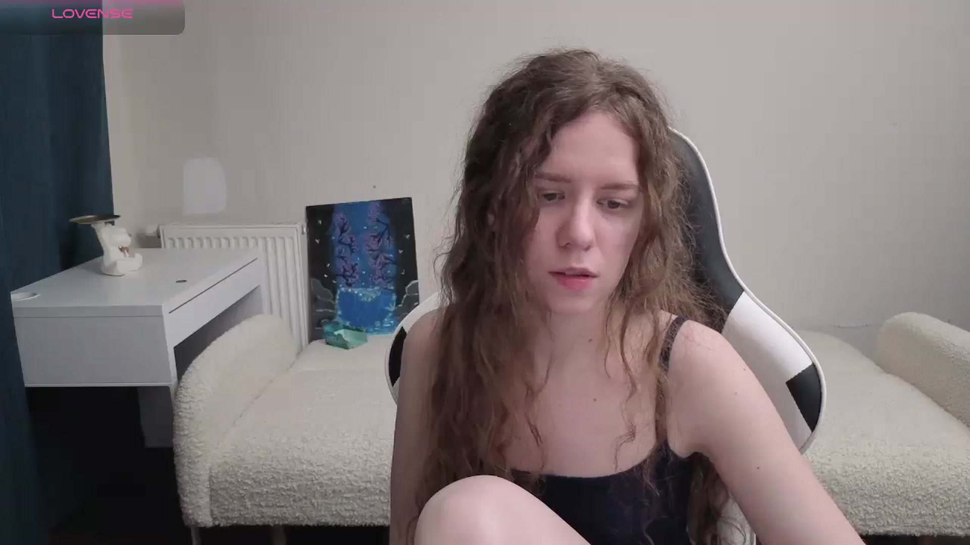 Gallery image thumbnail from BlueFlowerr's myfreecams stream on, 04/06/2026, 20:58 image 9 of 20
