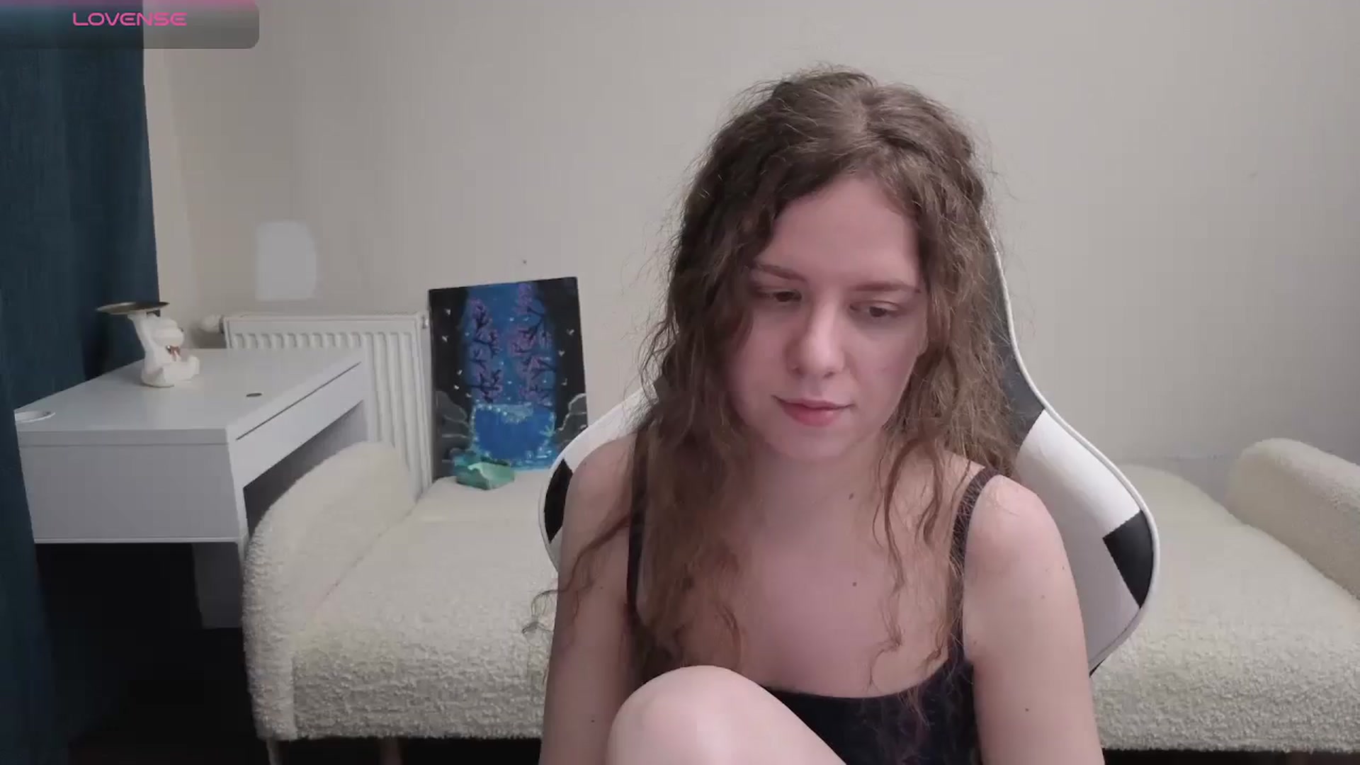 Gallery image thumbnail from BlueFlowerr's myfreecams stream on, 04/06/2026, 20:58 image 8 of 20