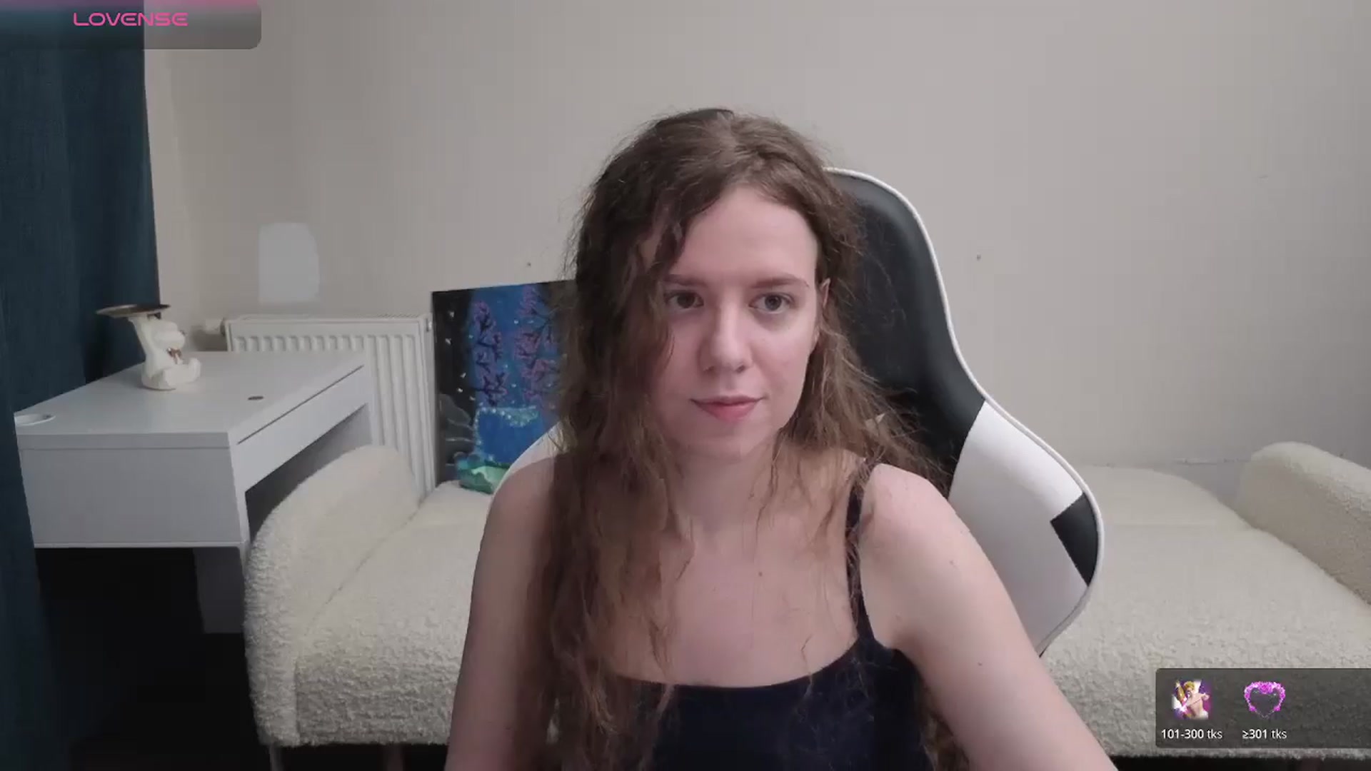 Gallery image thumbnail from BlueFlowerr's myfreecams stream on, 04/06/2026, 20:58 image 16 of 20