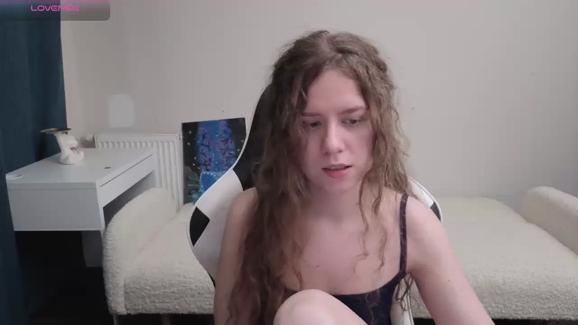 Gallery image thumbnail from BlueFlowerr's myfreecams stream on, 04/06/2026, 20:58 image 10 of 20