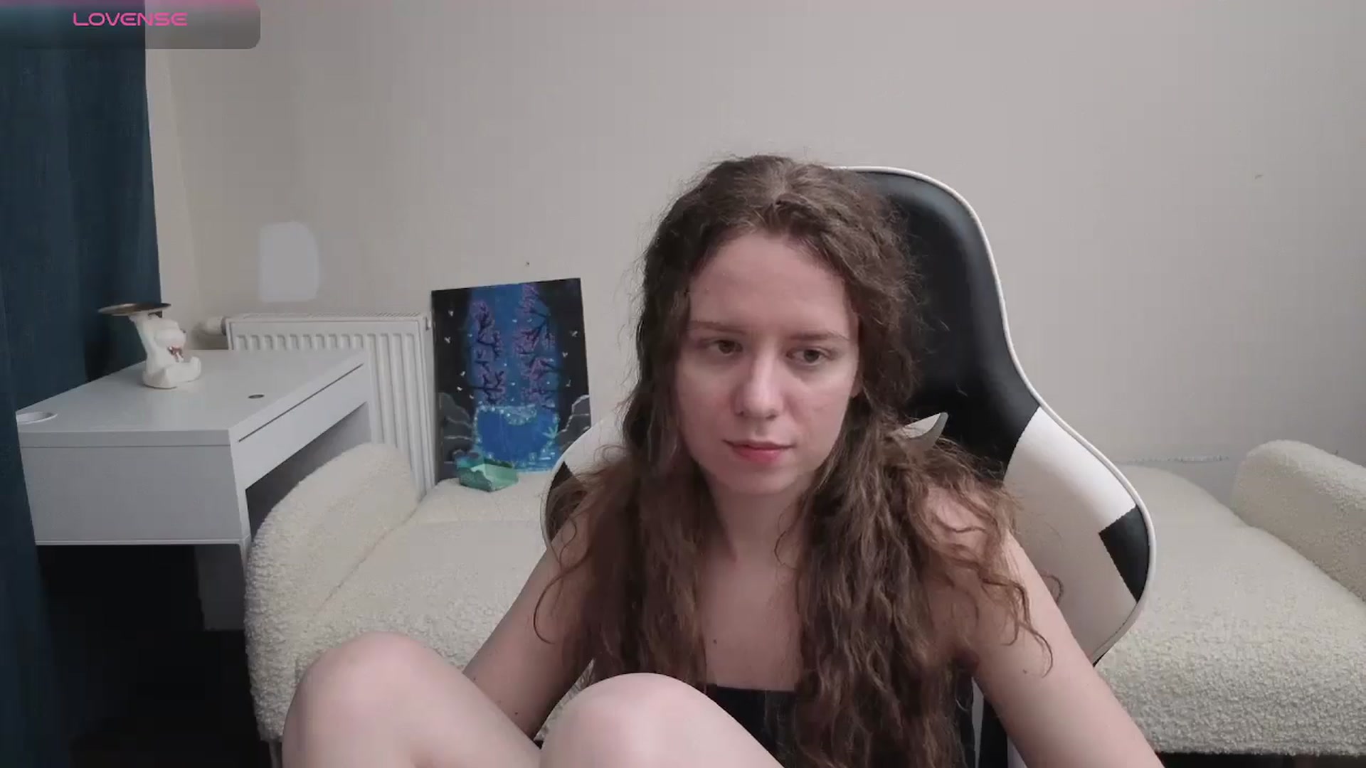 Gallery image thumbnail from BlueFlowerr's myfreecams stream on, 04/06/2026, 22:01 image 7 of 20