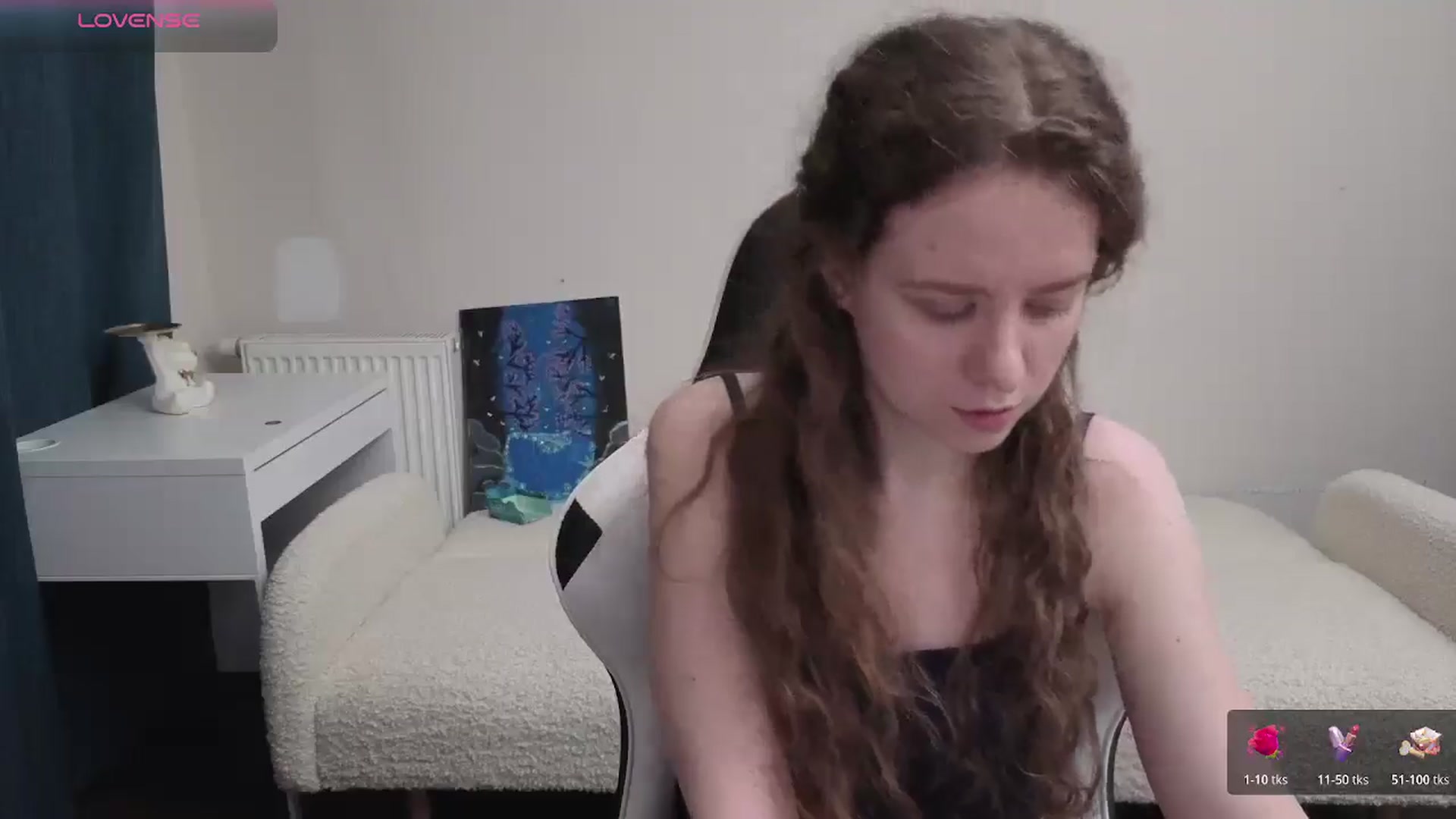 Gallery image thumbnail from BlueFlowerr's myfreecams stream on, 04/06/2026, 22:01 image 19 of 20