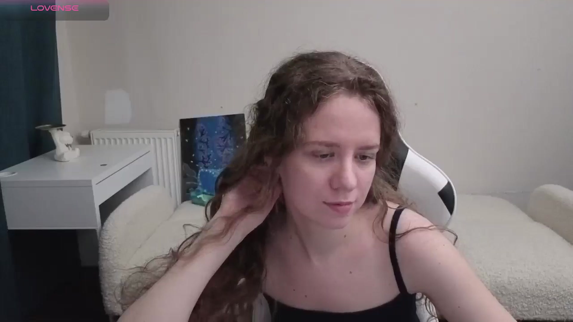 Gallery image thumbnail from BlueFlowerr's myfreecams stream on, 04/06/2026, 23:21 image 16 of 20