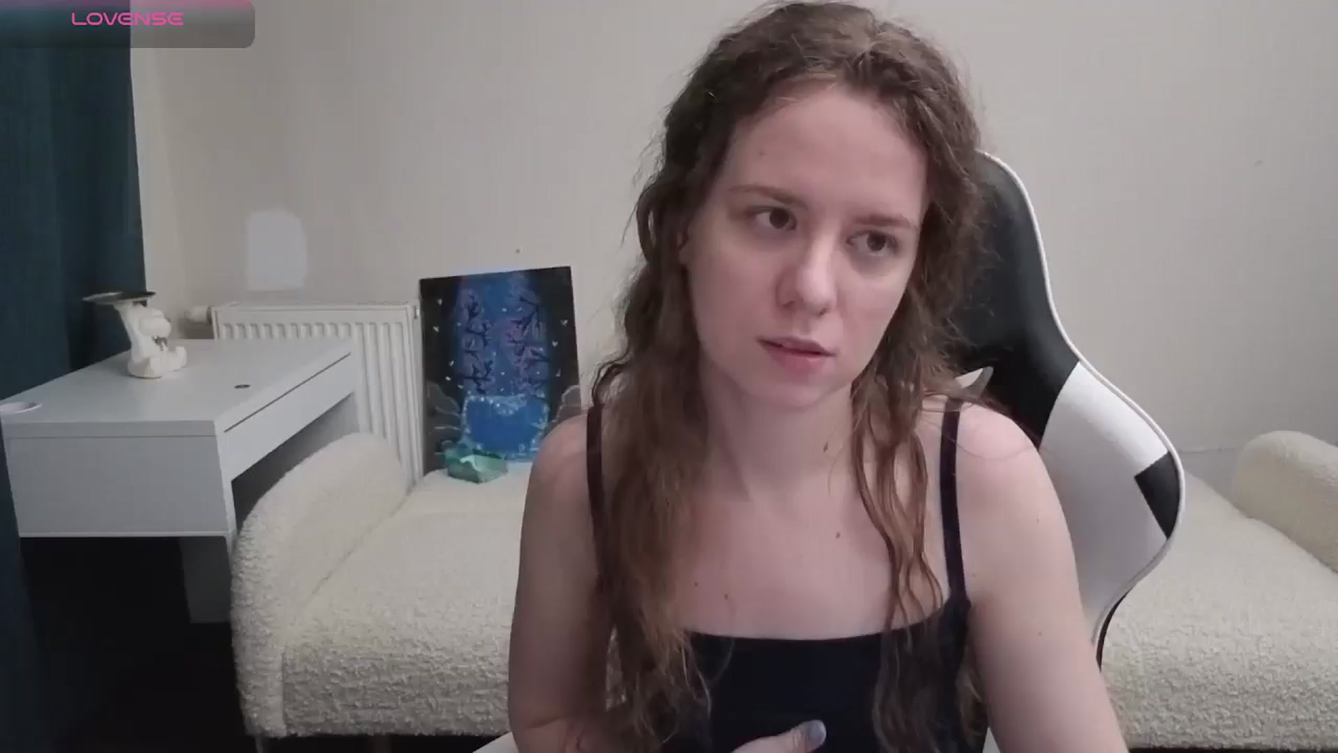 Gallery image thumbnail from BlueFlowerr's myfreecams stream on, 04/06/2026, 23:21 image 1 of 20