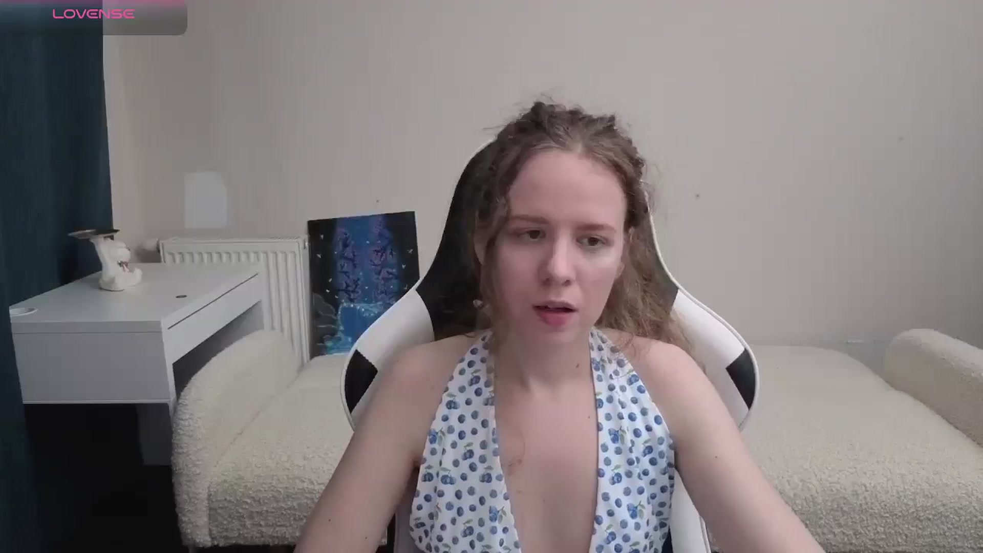 Gallery image thumbnail from BlueFlowerr's myfreecams stream on, 04/07/2026, 21:20 image 20 of 20