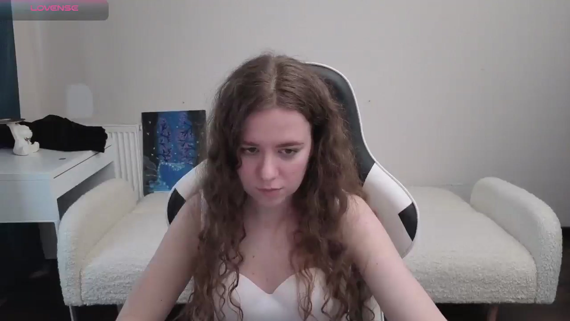 Gallery image thumbnail from BlueFlowerr's myfreecams stream on, 04/09/2026, 15:54 image 10 of 20