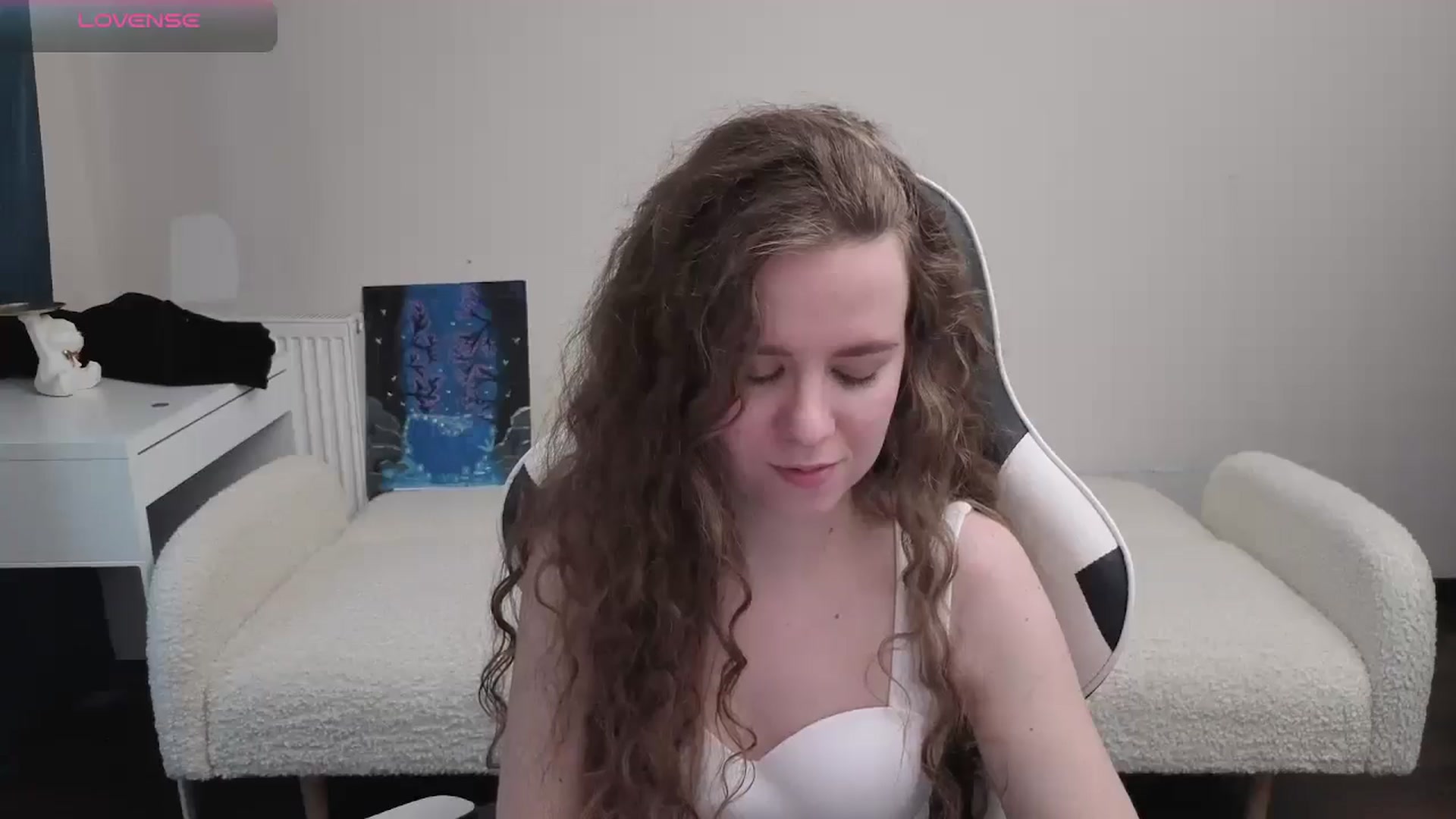 Gallery image thumbnail from BlueFlowerr's myfreecams stream on, 04/09/2026, 17:06 image 3 of 20