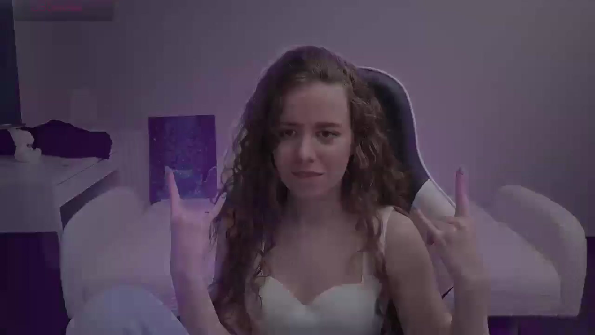 Gallery image thumbnail from BlueFlowerr's myfreecams stream on, 04/09/2026, 17:06 image 9 of 20