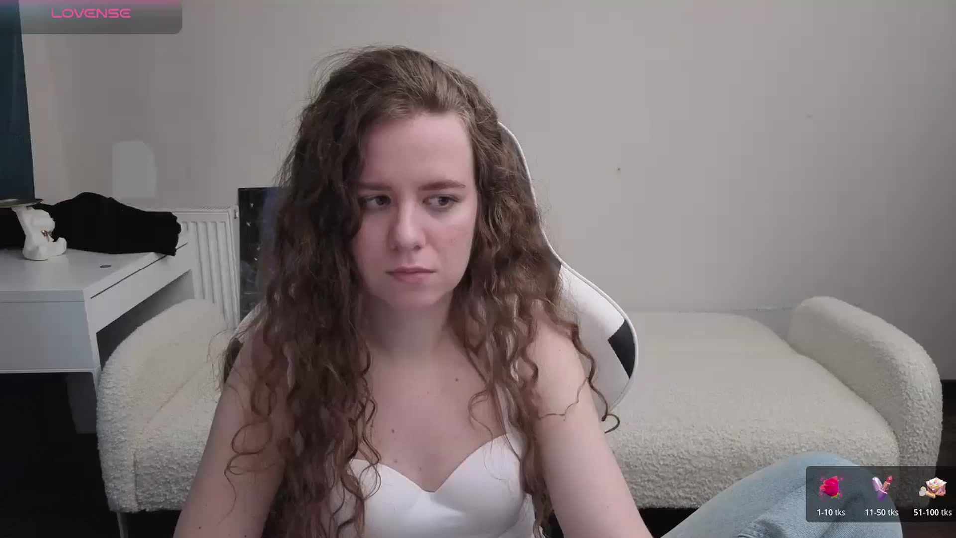 Gallery image thumbnail from BlueFlowerr's myfreecams stream on, 04/09/2026, 17:06 image 20 of 20