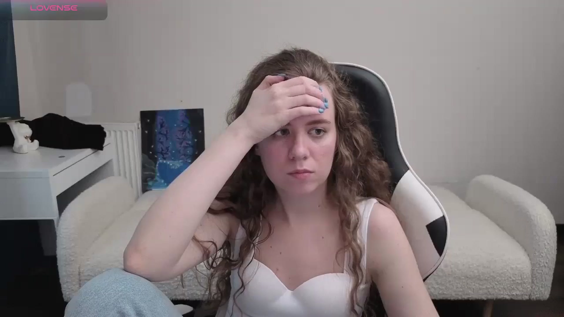 Gallery image thumbnail from BlueFlowerr's myfreecams stream on, 04/09/2026, 17:06 image 6 of 20