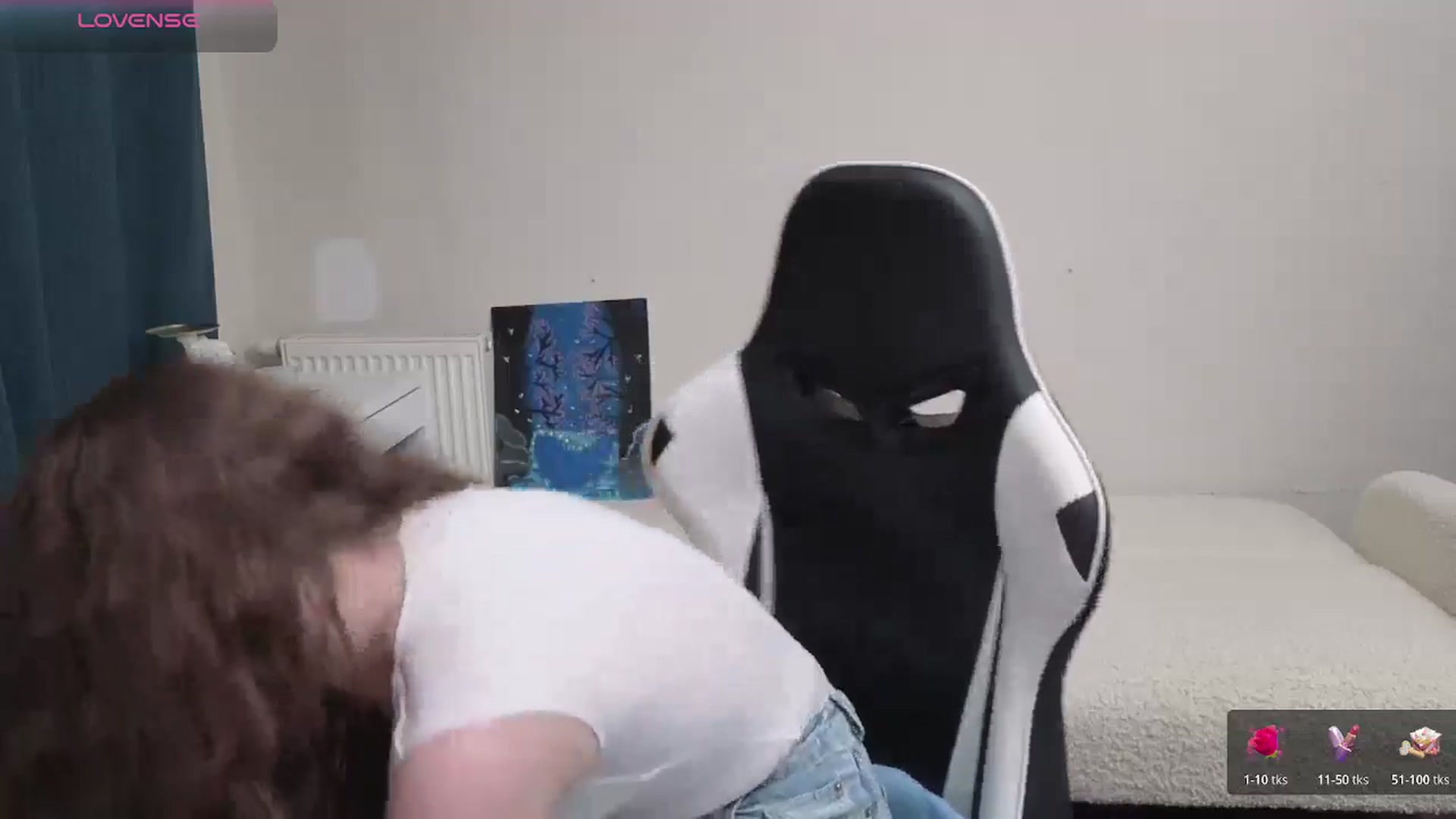 Gallery image thumbnail from BlueFlowerr's myfreecams stream on, 04/09/2026, 21:29 image 11 of 20
