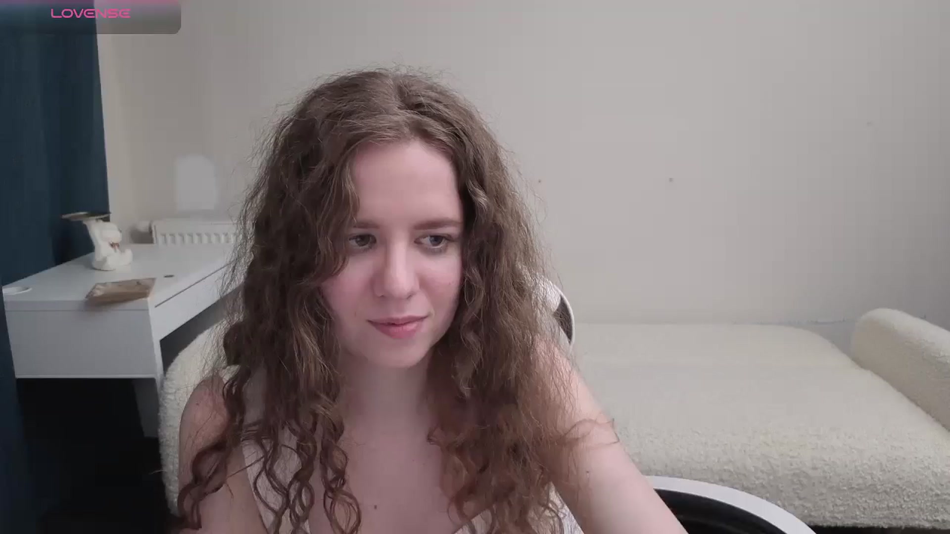 Gallery image thumbnail from BlueFlowerr's myfreecams stream on, 04/09/2026, 22:50 image 4 of 20
