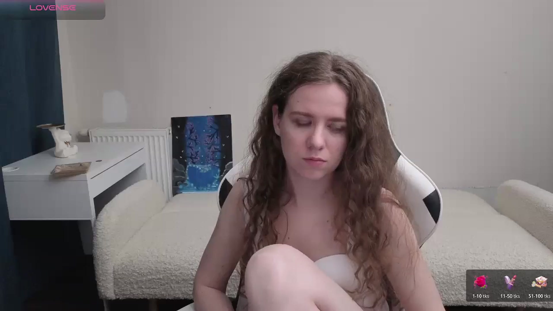 Gallery image thumbnail from BlueFlowerr's myfreecams stream on, 04/09/2026, 22:50 image 11 of 20