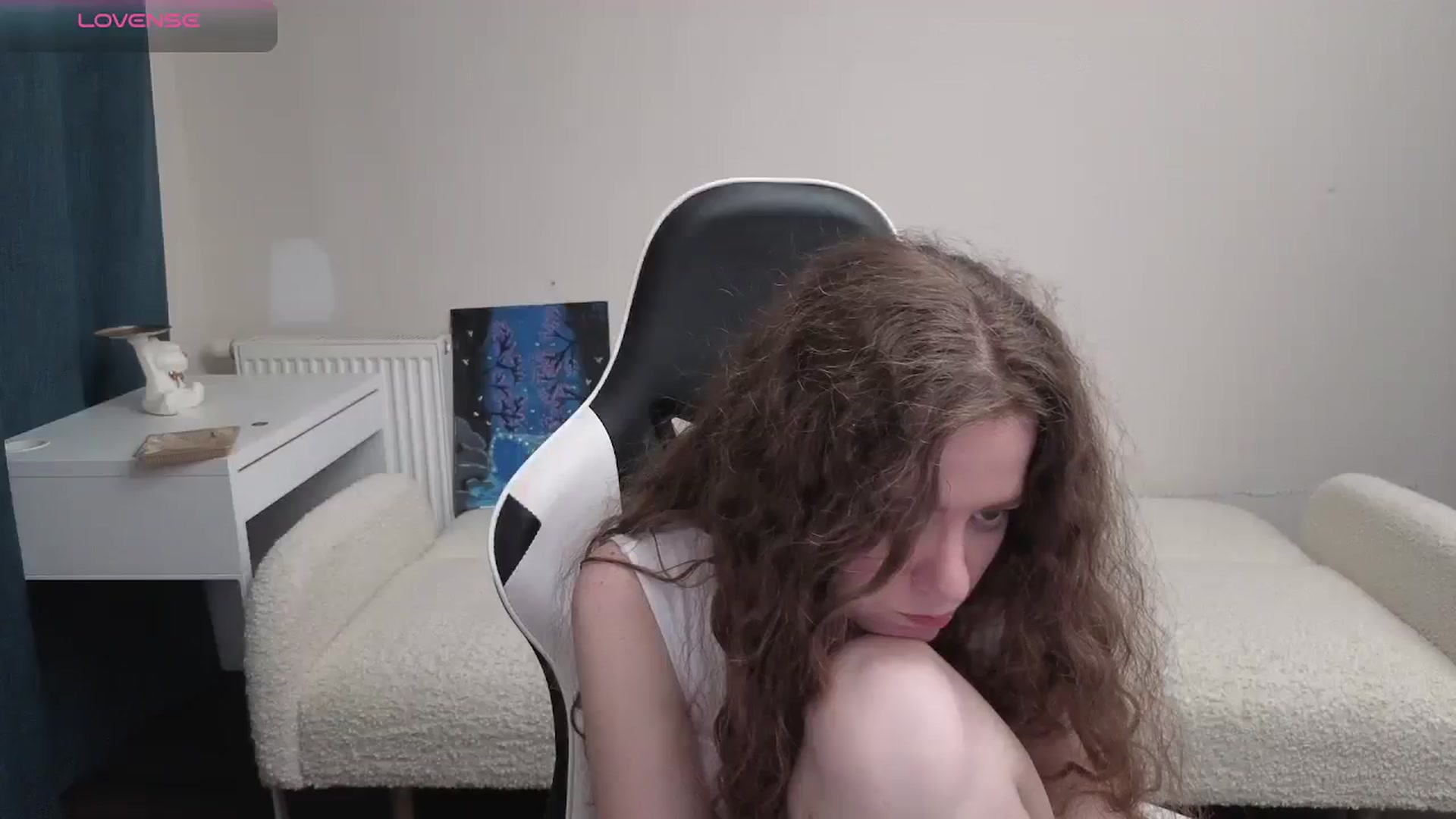 Gallery image thumbnail from BlueFlowerr's myfreecams stream on, 04/09/2026, 22:50 image 10 of 20