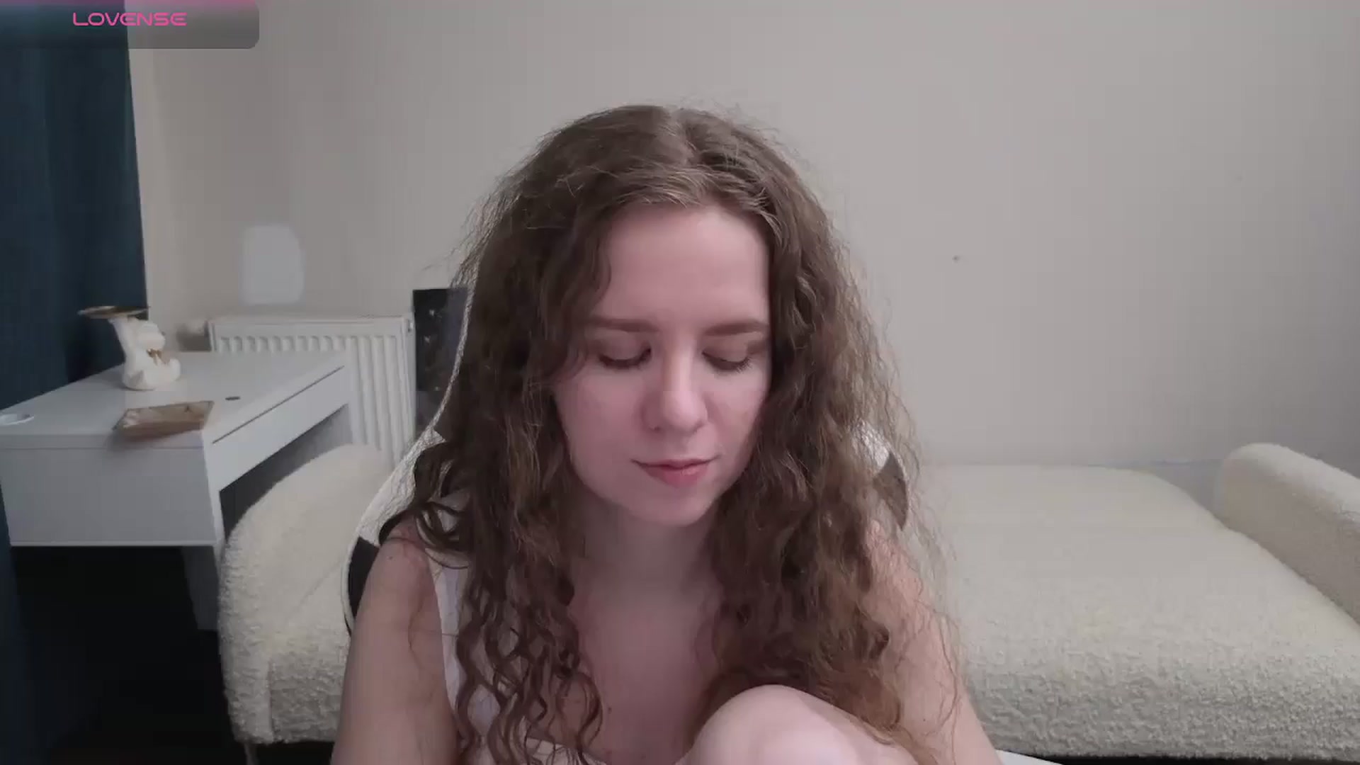 Gallery image thumbnail from BlueFlowerr's myfreecams stream on, 04/09/2026, 22:50 image 17 of 20