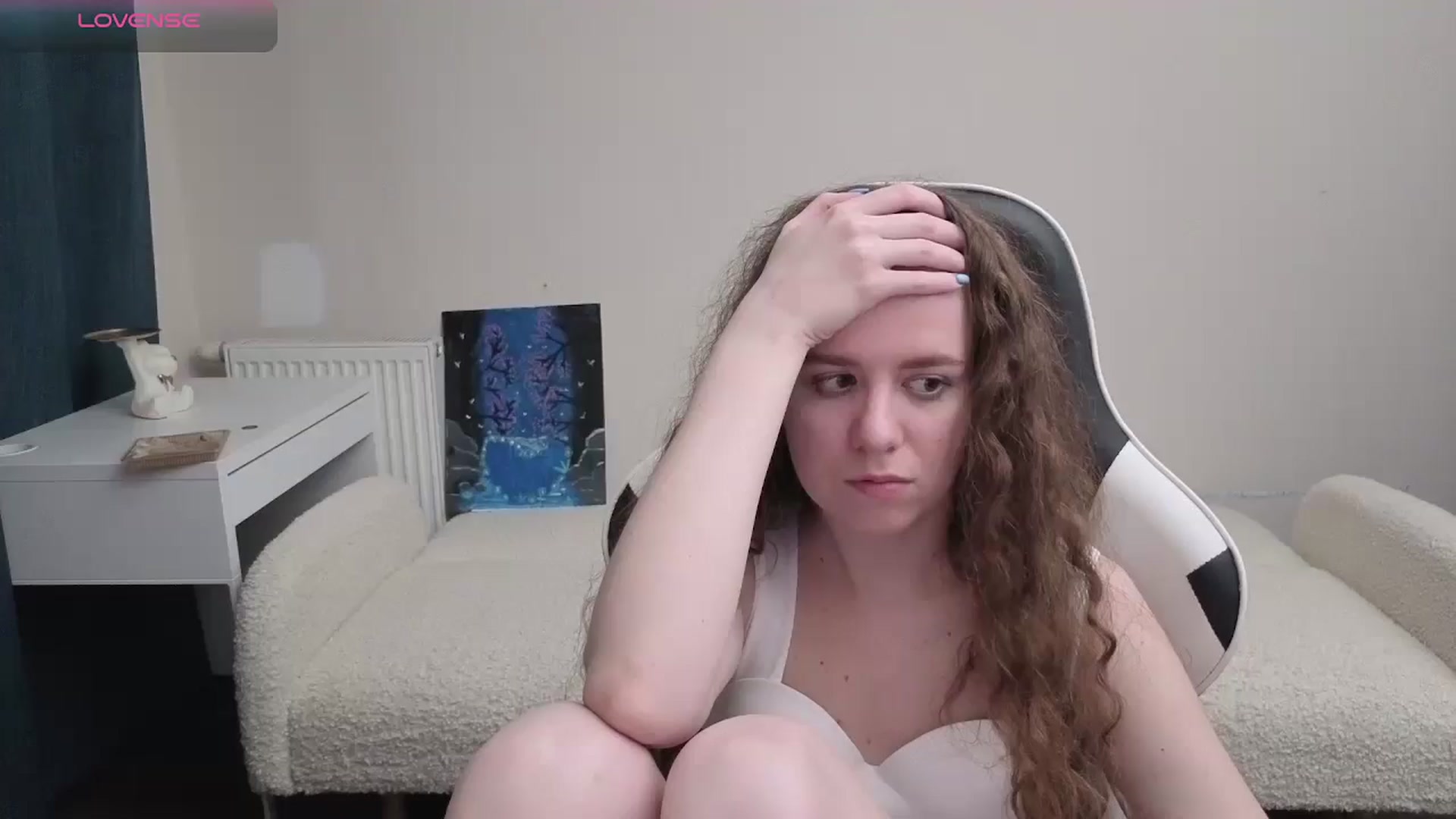 Gallery image thumbnail from BlueFlowerr's myfreecams stream on, 04/09/2026, 22:50 image 16 of 20