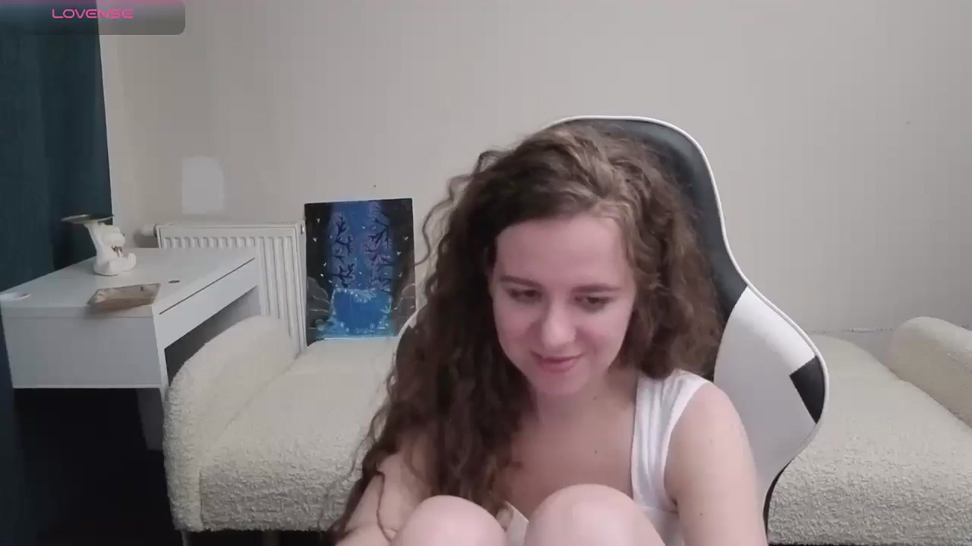 Gallery image thumbnail from BlueFlowerr's myfreecams stream on, 04/09/2026, 23:49 image 19 of 20