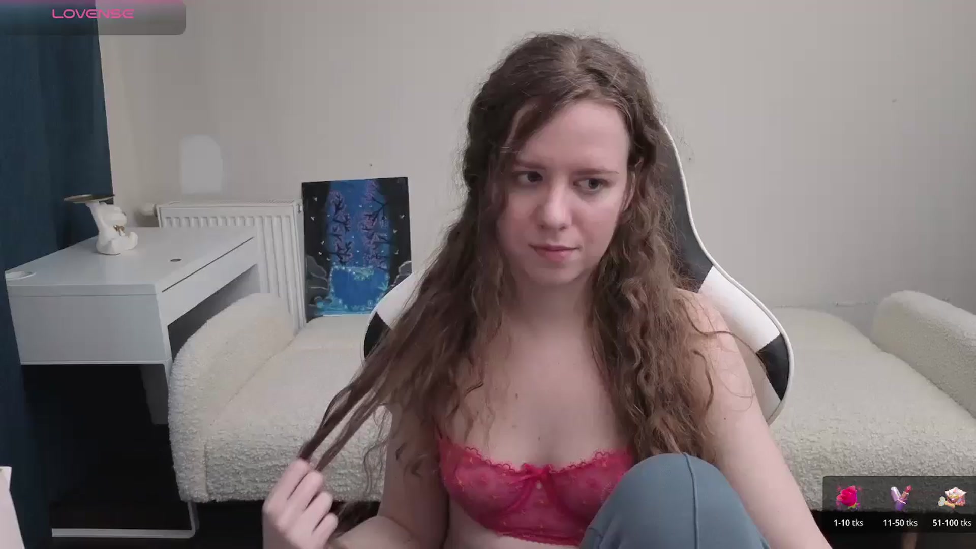 Gallery image thumbnail from BlueFlowerr's myfreecams stream on, 04/10/2026, 17:08 image 16 of 20
