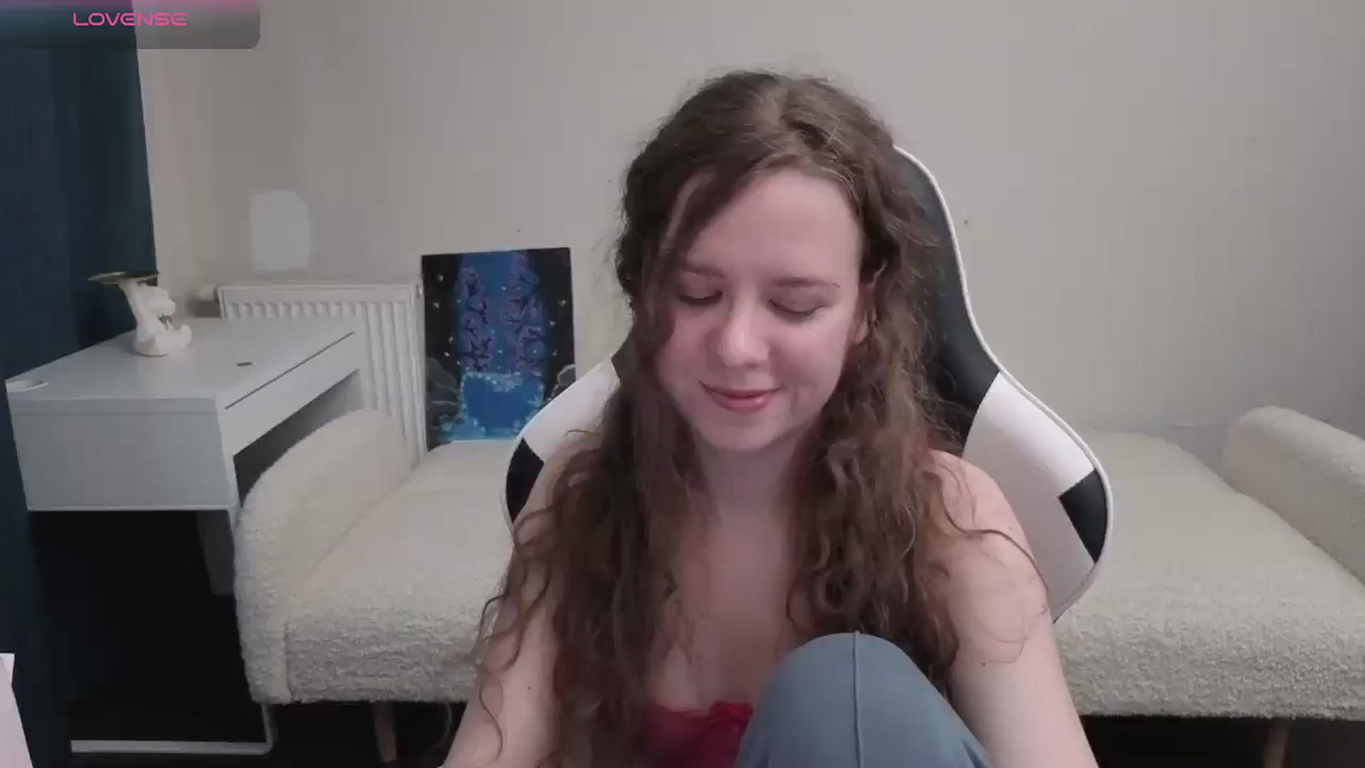 Gallery image thumbnail from BlueFlowerr's myfreecams stream on, 04/10/2026, 17:08 image 17 of 20