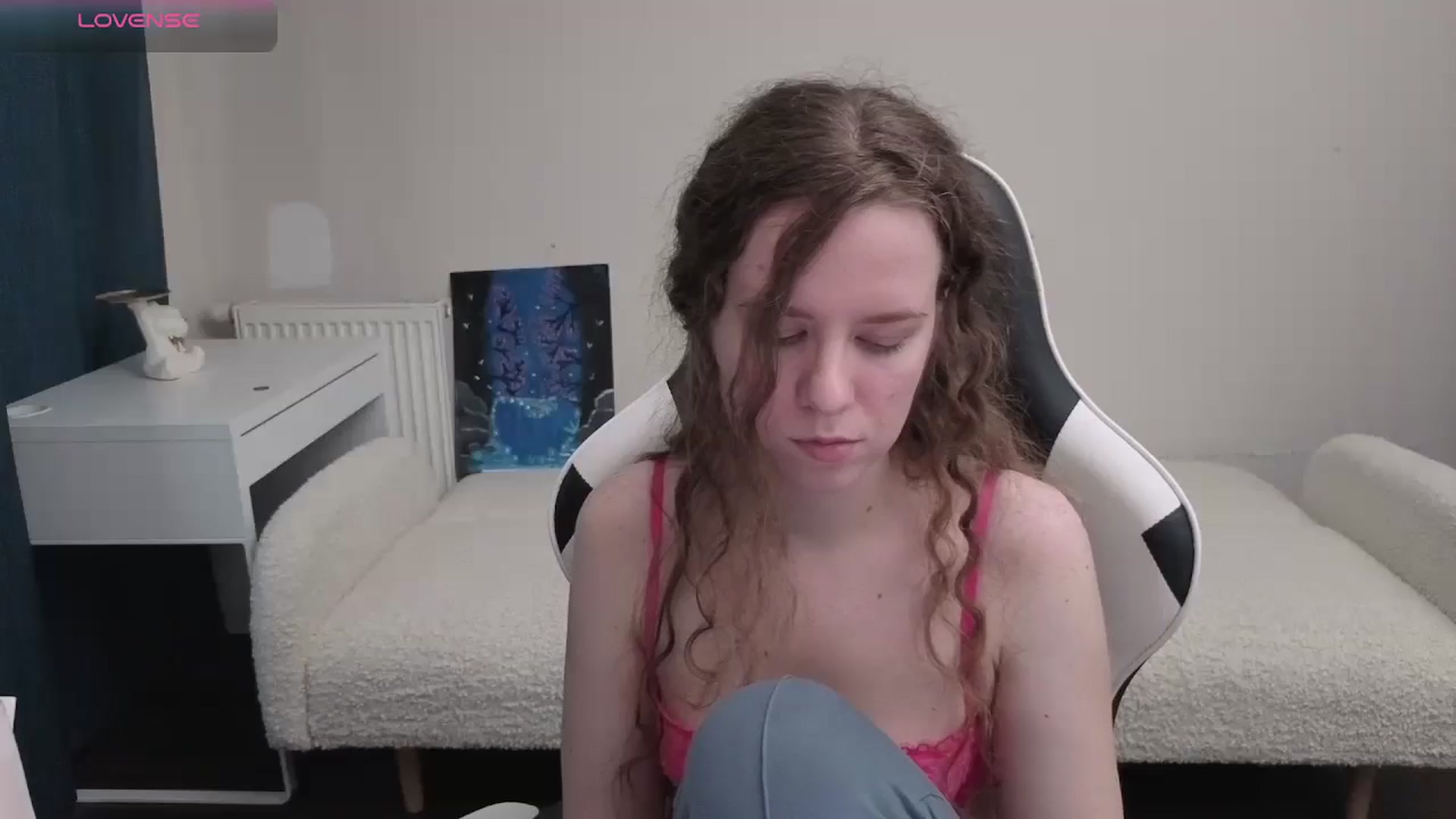 Gallery image thumbnail from BlueFlowerr's myfreecams stream on, 04/10/2026, 17:08 image 4 of 20