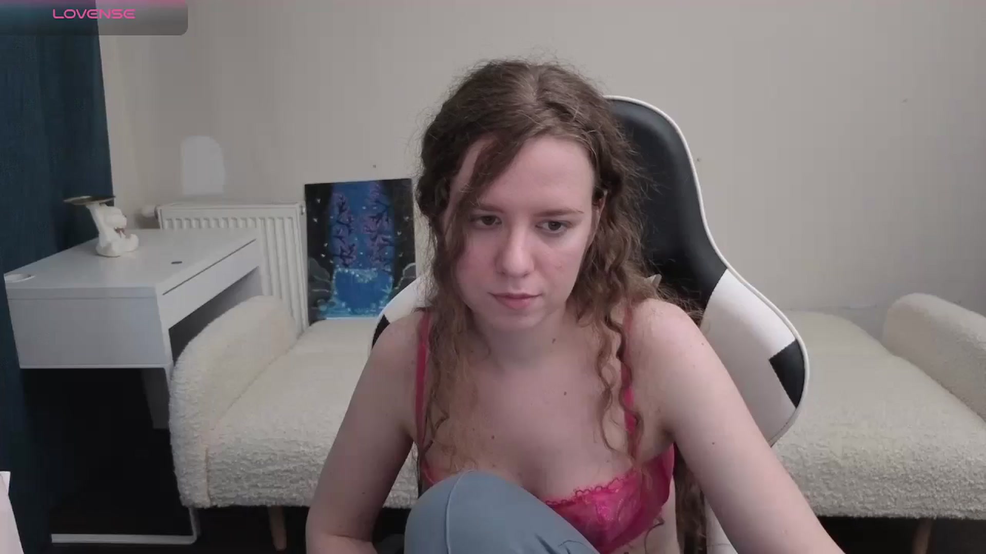 Gallery image thumbnail from BlueFlowerr's myfreecams stream on, 04/10/2026, 17:08 image 10 of 20