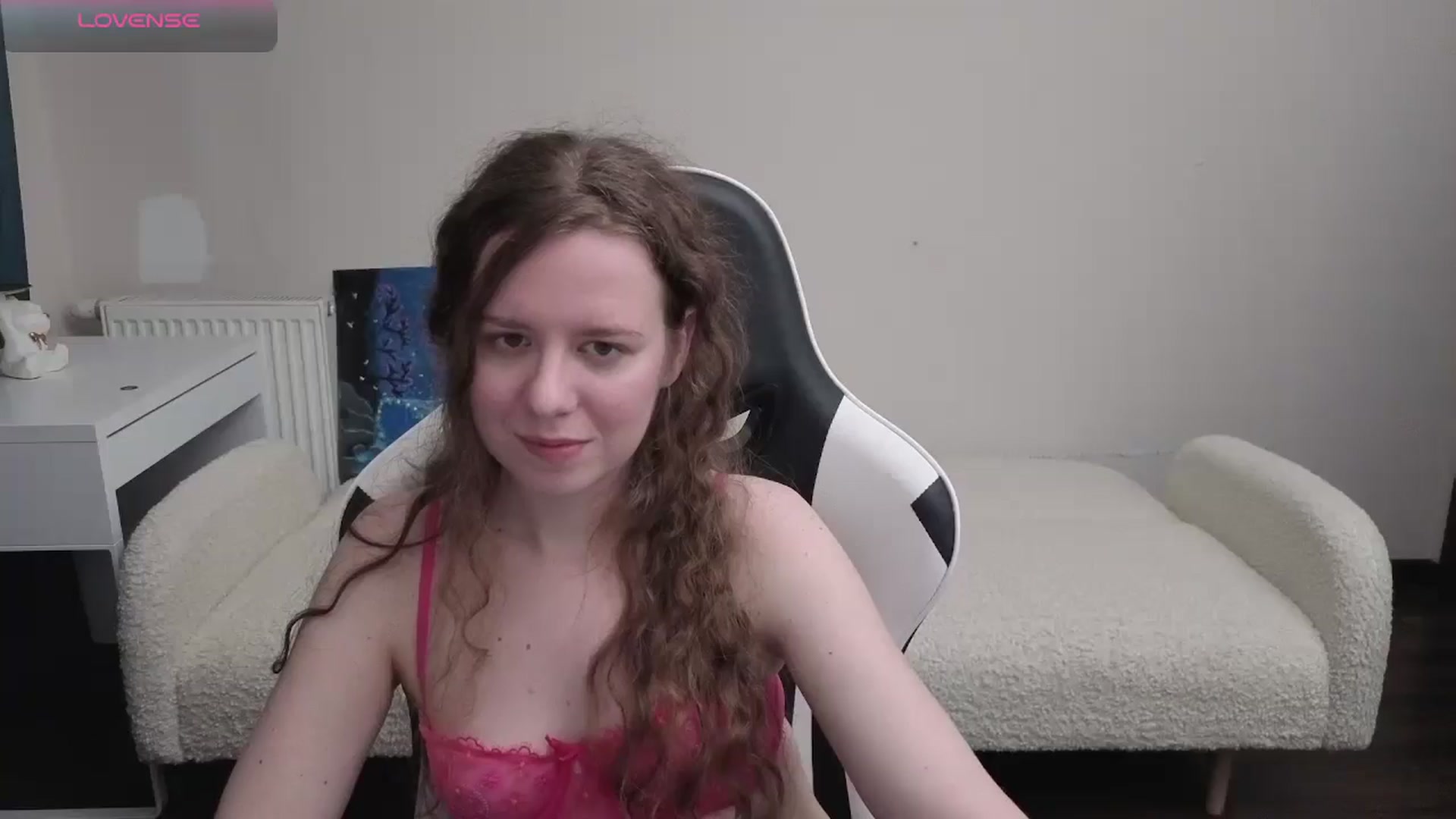 Gallery image thumbnail from BlueFlowerr's myfreecams stream on, 04/10/2026, 20:13 image 5 of 20